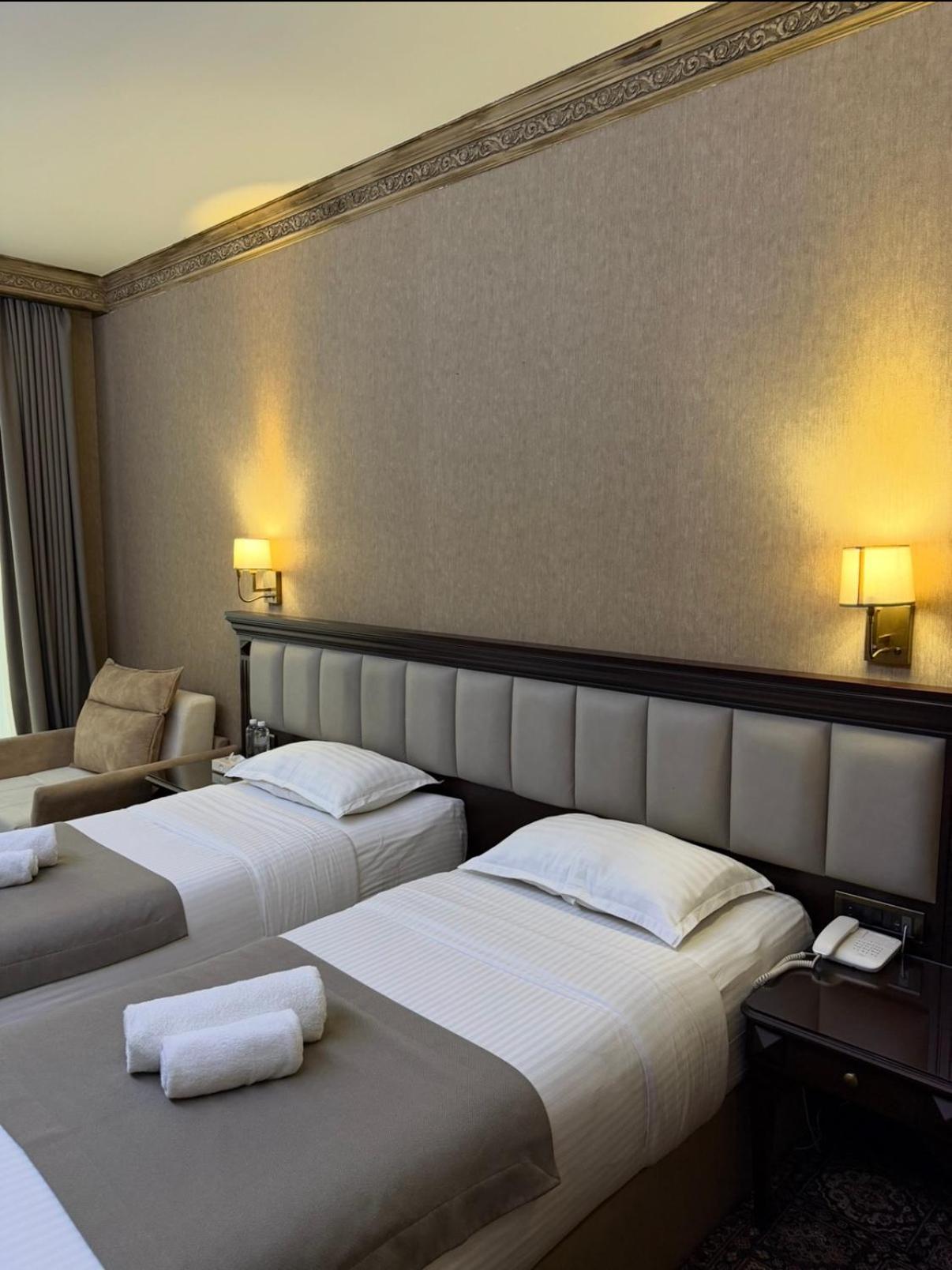 Standard Double or Twin Room Balcony
