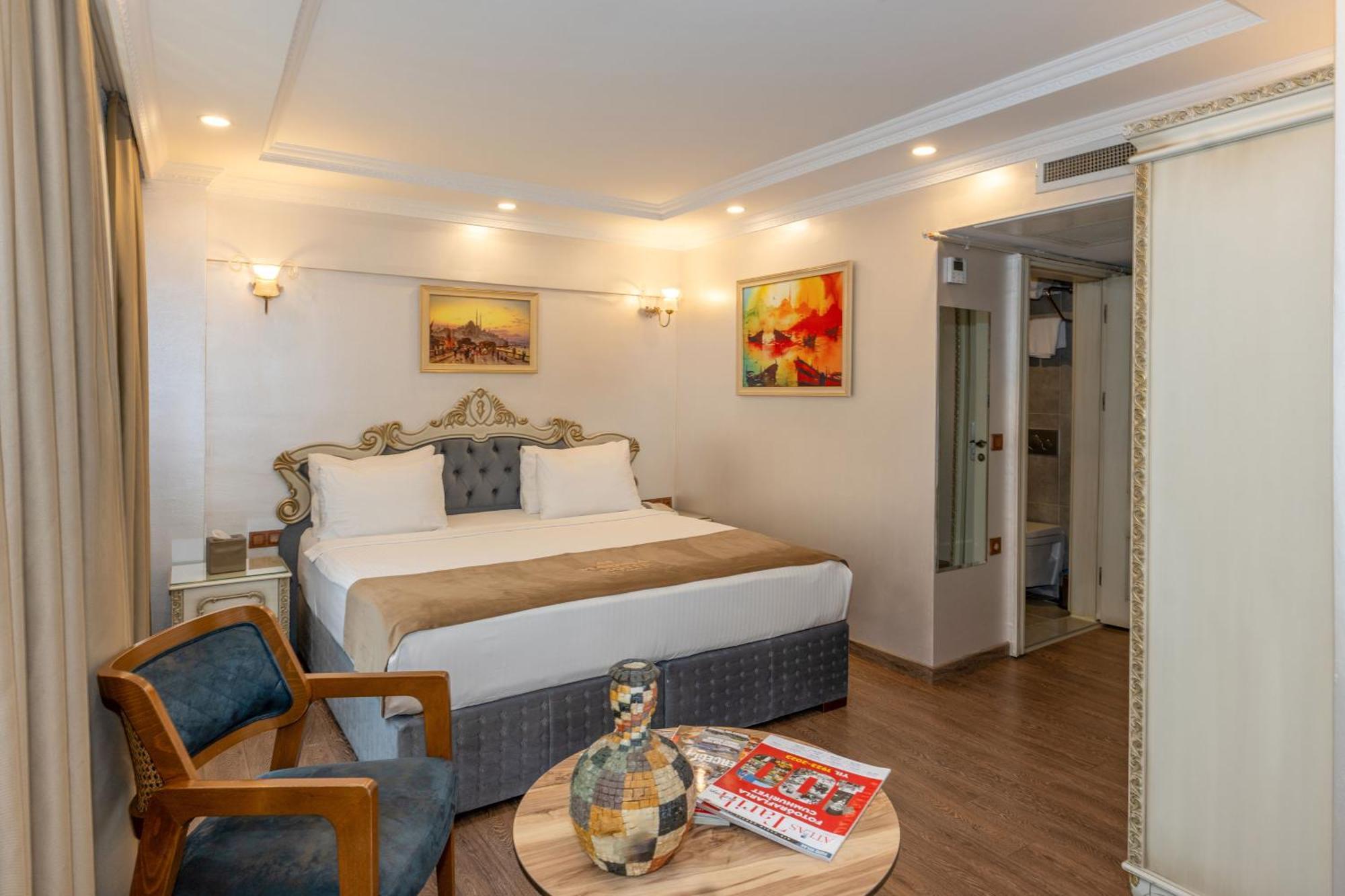 Standard Double or Twin Room,1743244036:JPEG