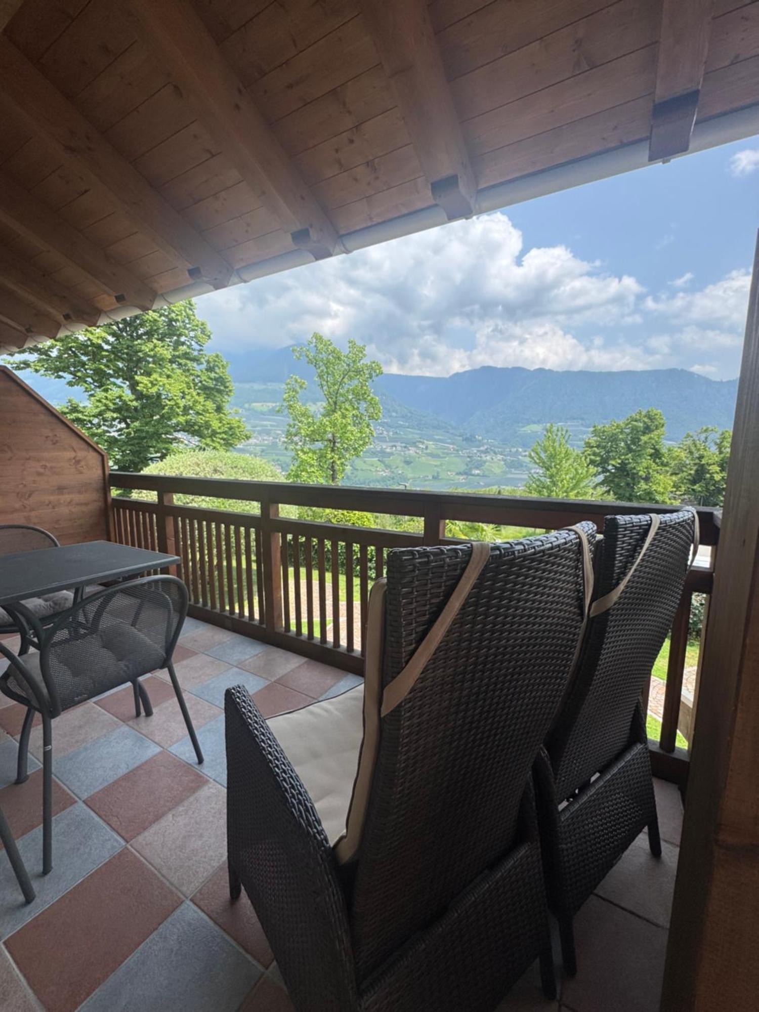 Family Room Mountain View
