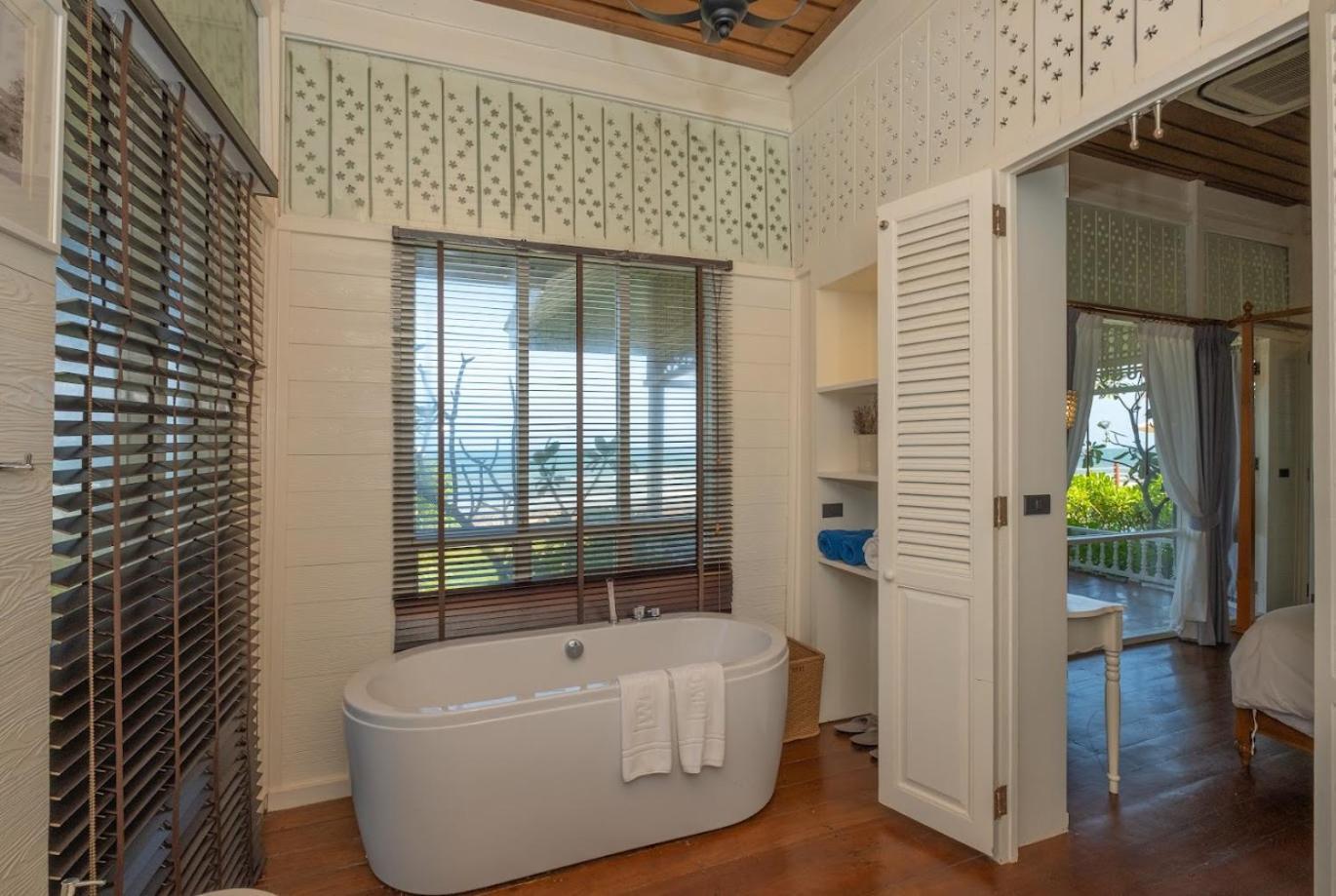 Villa Beach Front