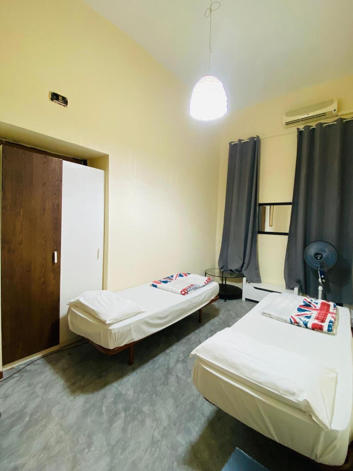 Triple Room Bathroom
