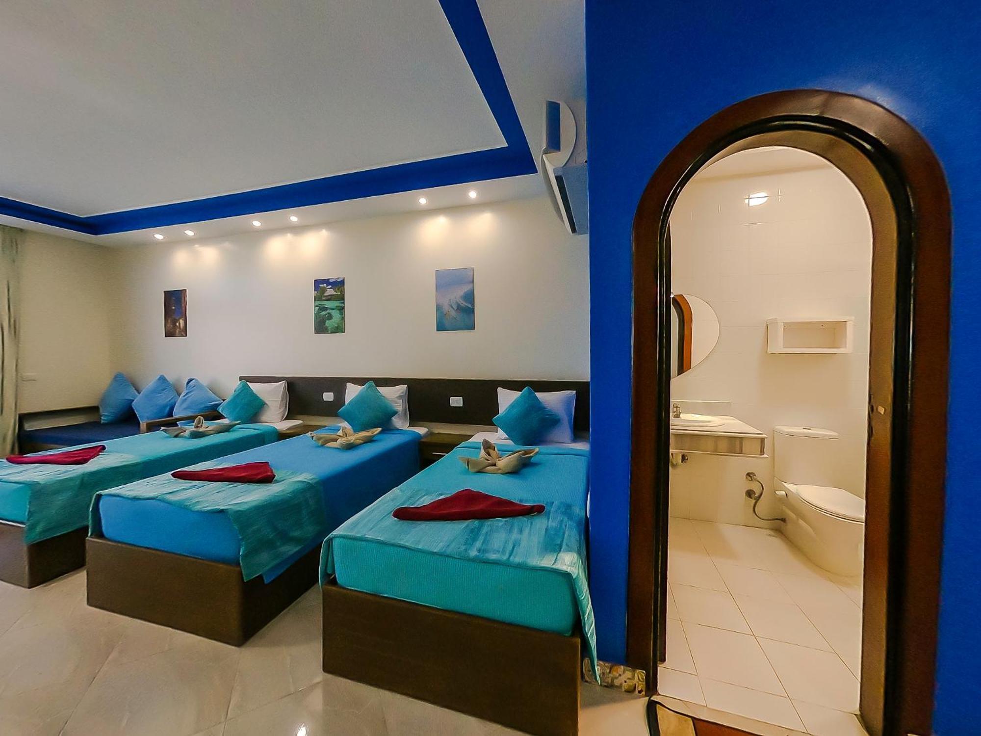 Suite with Sea View,1743440564:JPEG