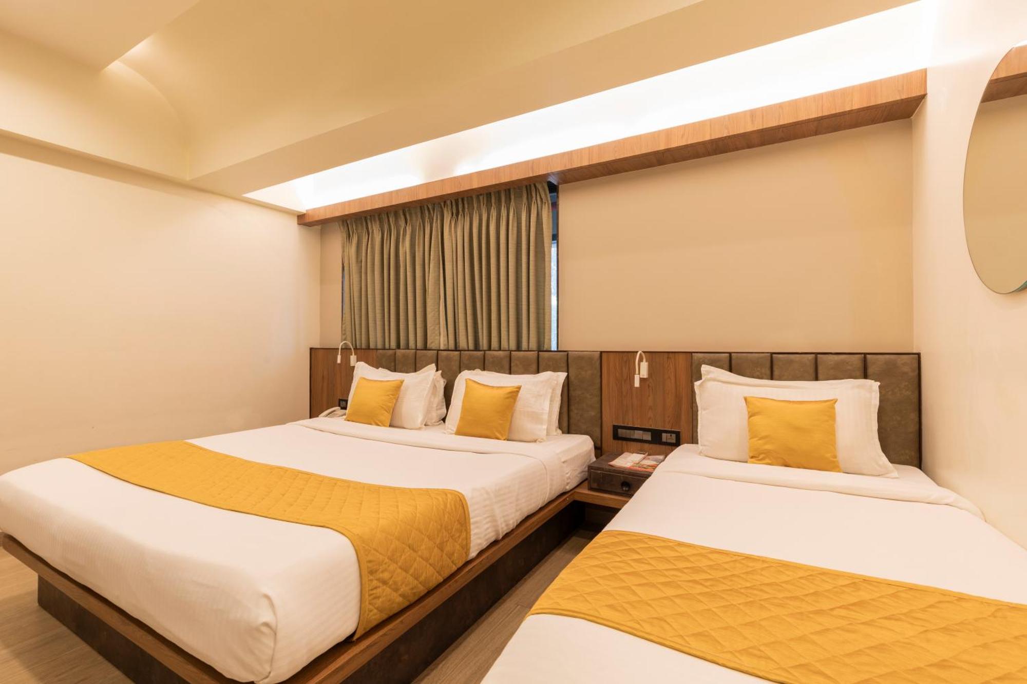 Superior Triple Room