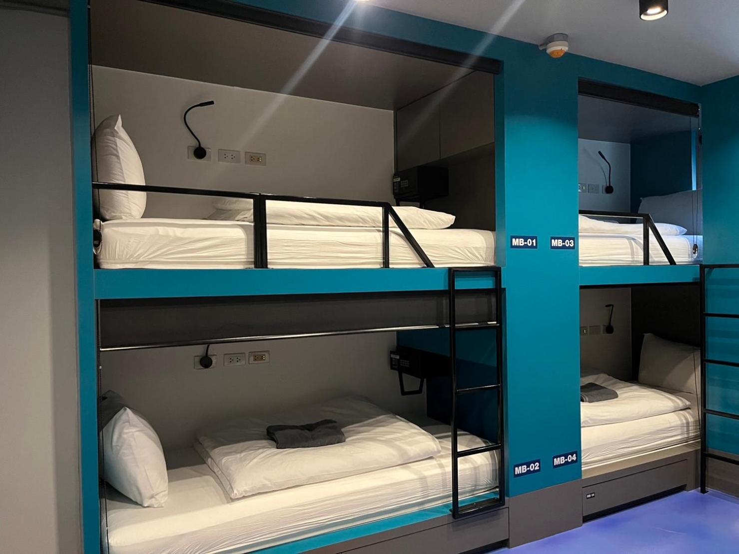 Bunk Bed Mixed Dormitory Room,1743557785:JPEG
