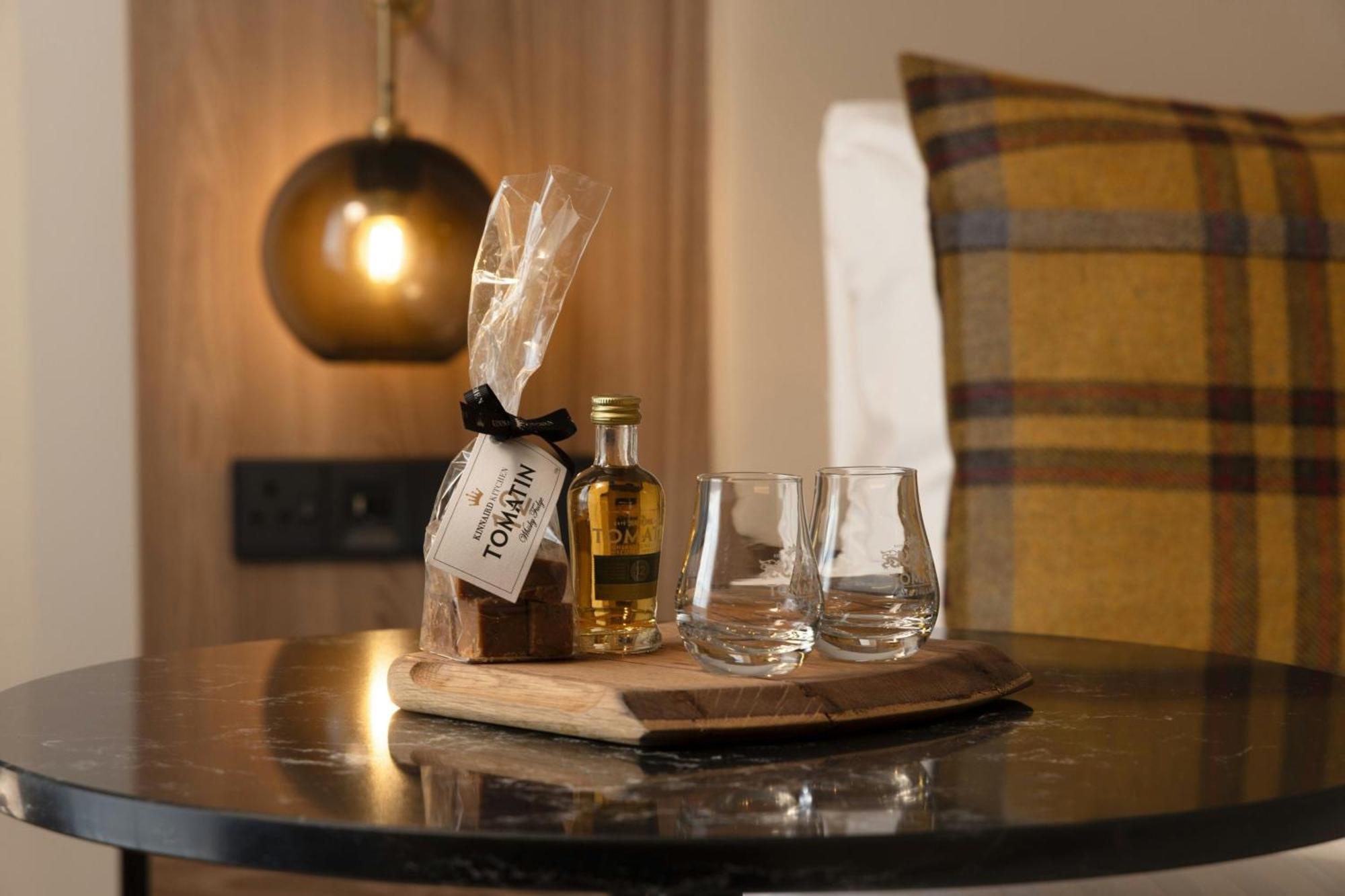 Tomatin Whisky Lodge Room
