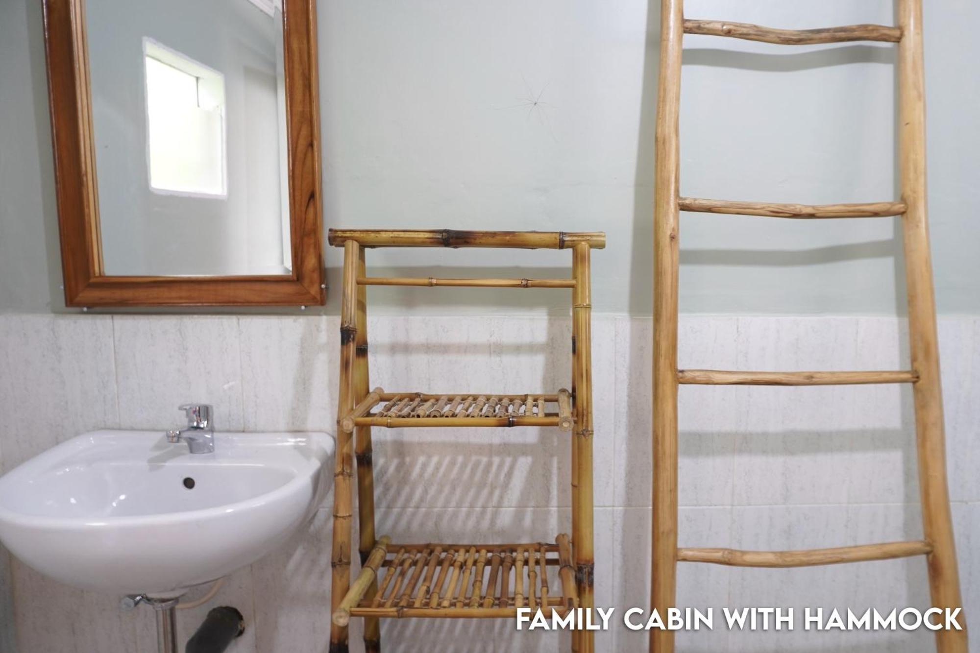 Family Cabin with Hammock