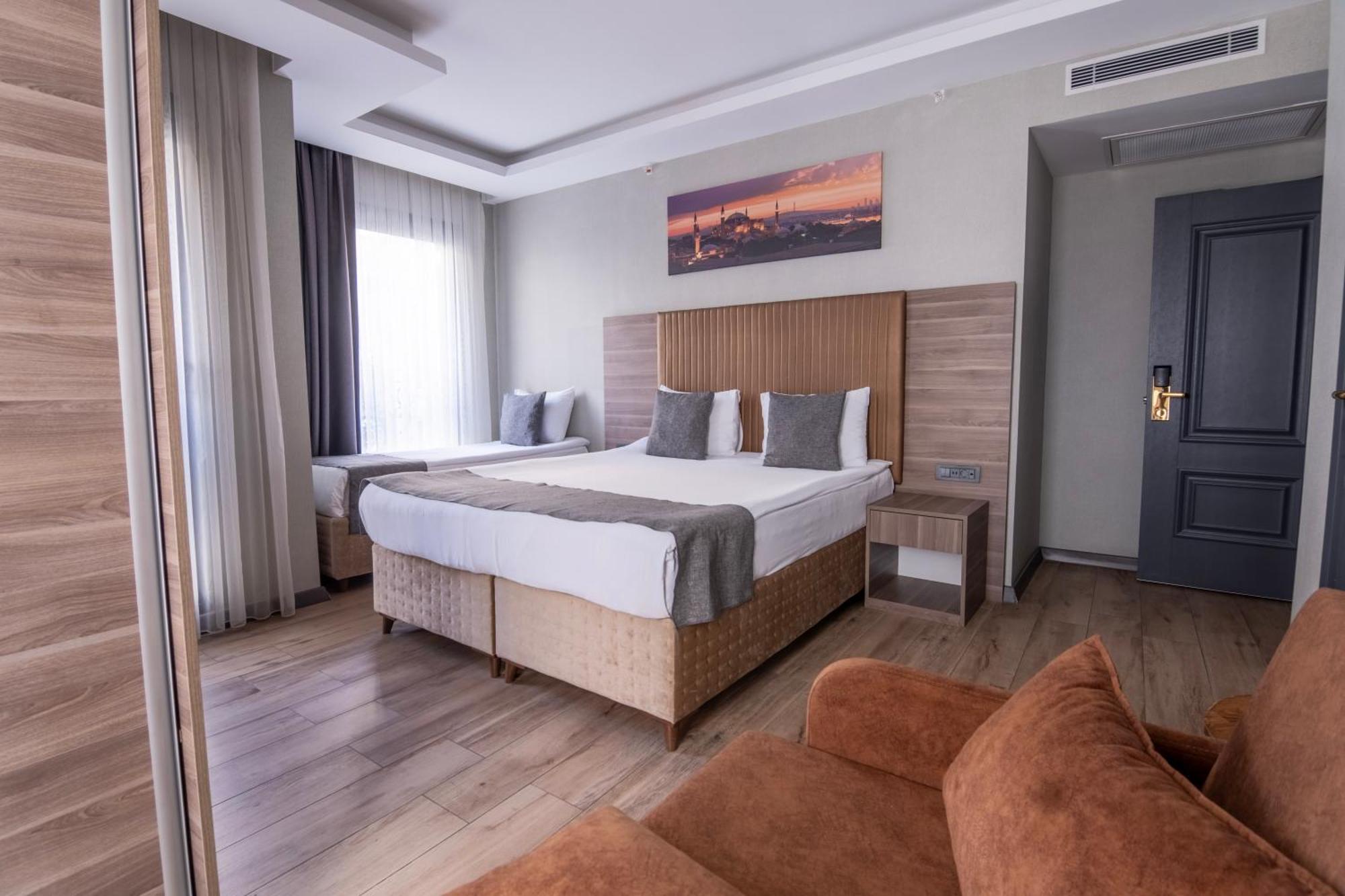Quadruple Room,1743612660:JPEG