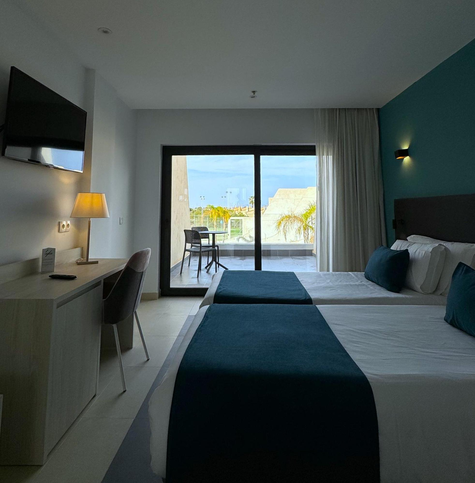 Habitación Doble Básica - Edificio anexo