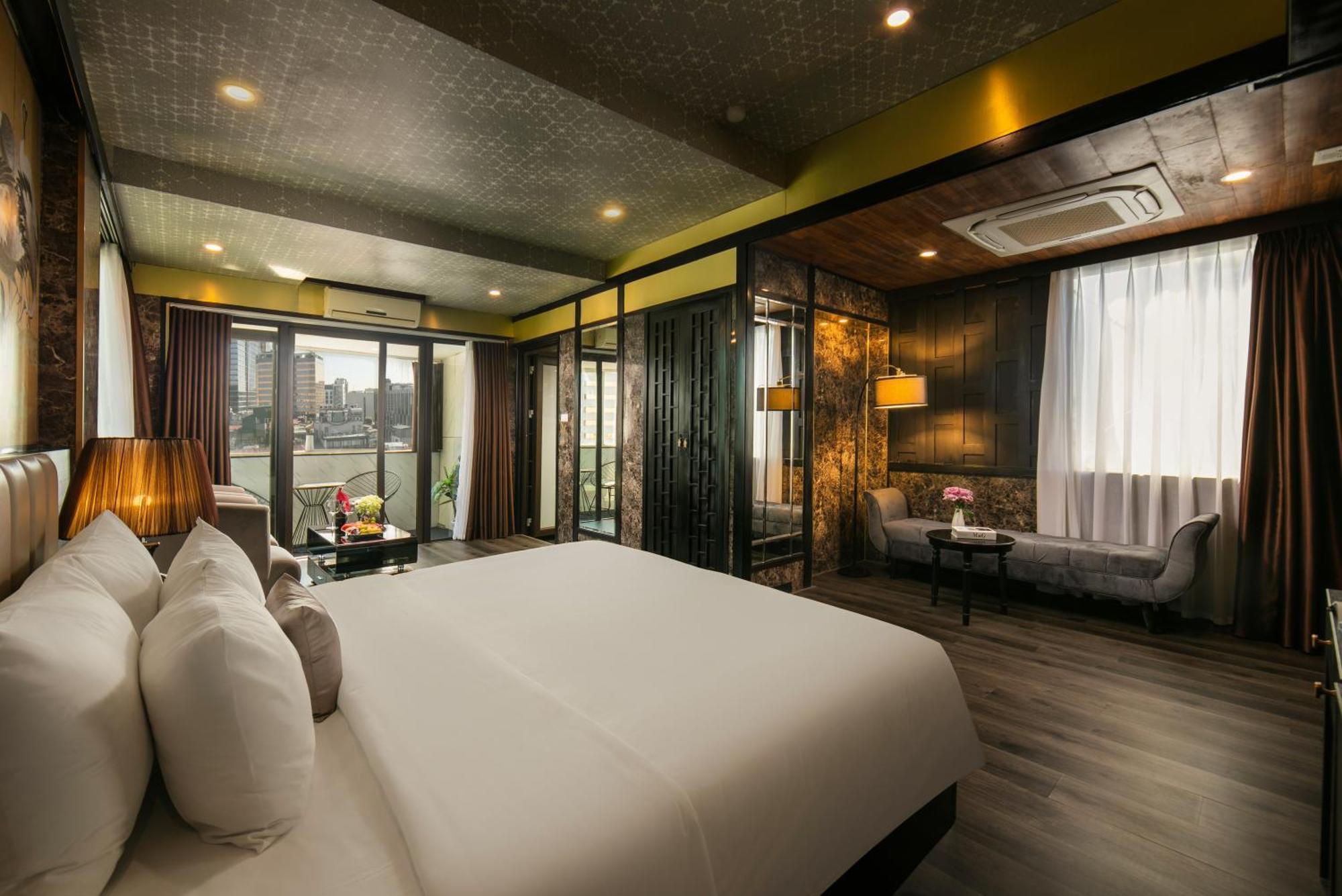 Ja Cosmo Suite Balcony with Jacuzzi,1743693815:JPEG