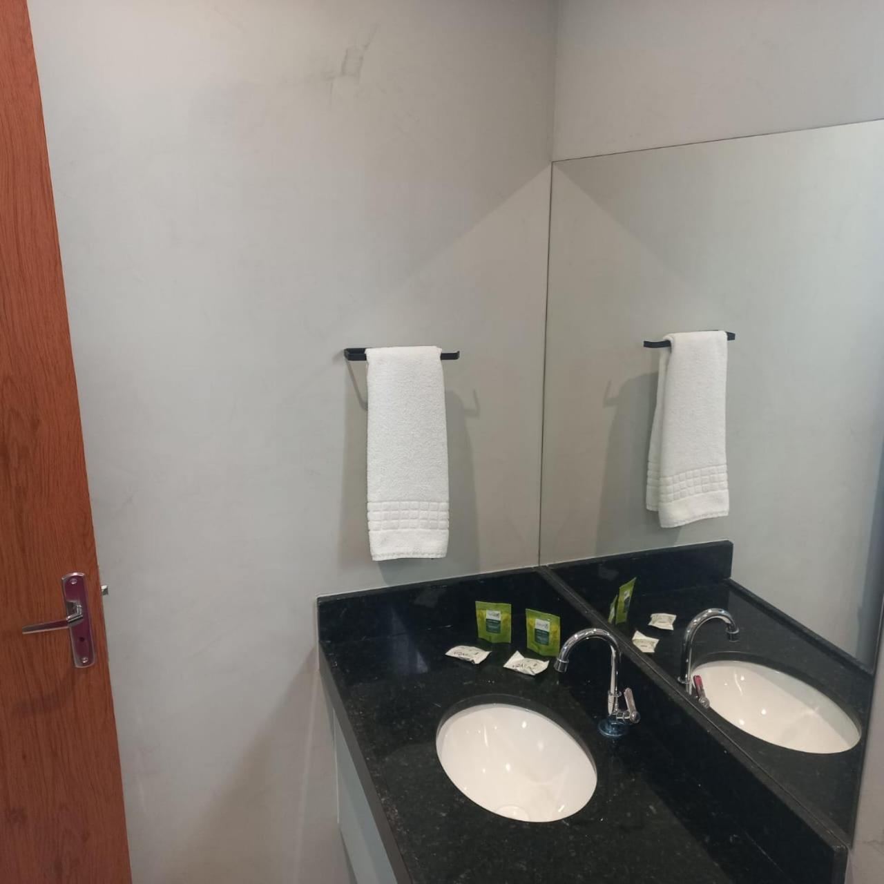 Quarto Duplo Standard