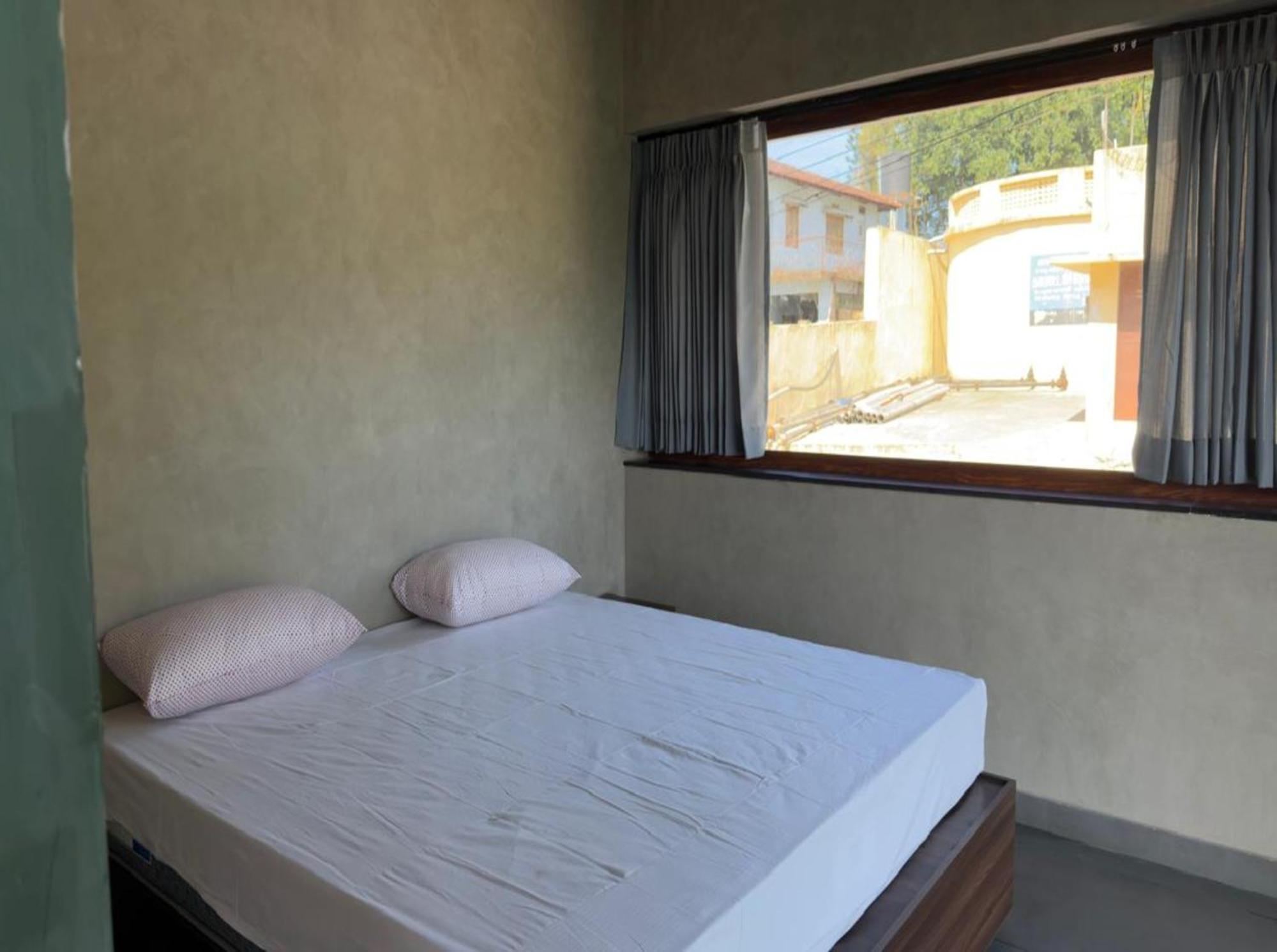 Suite with Mountain View