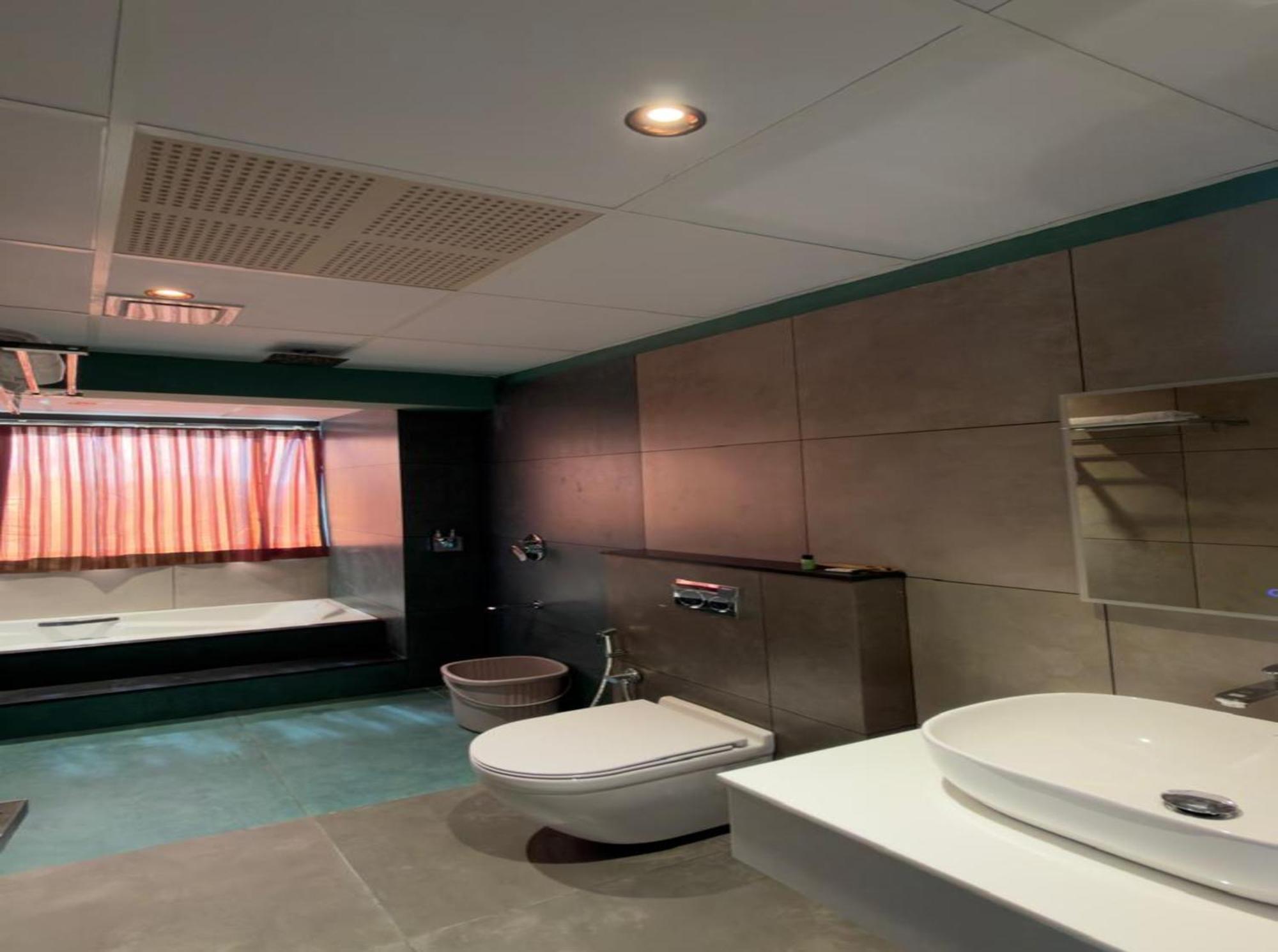 Basic Triple Room