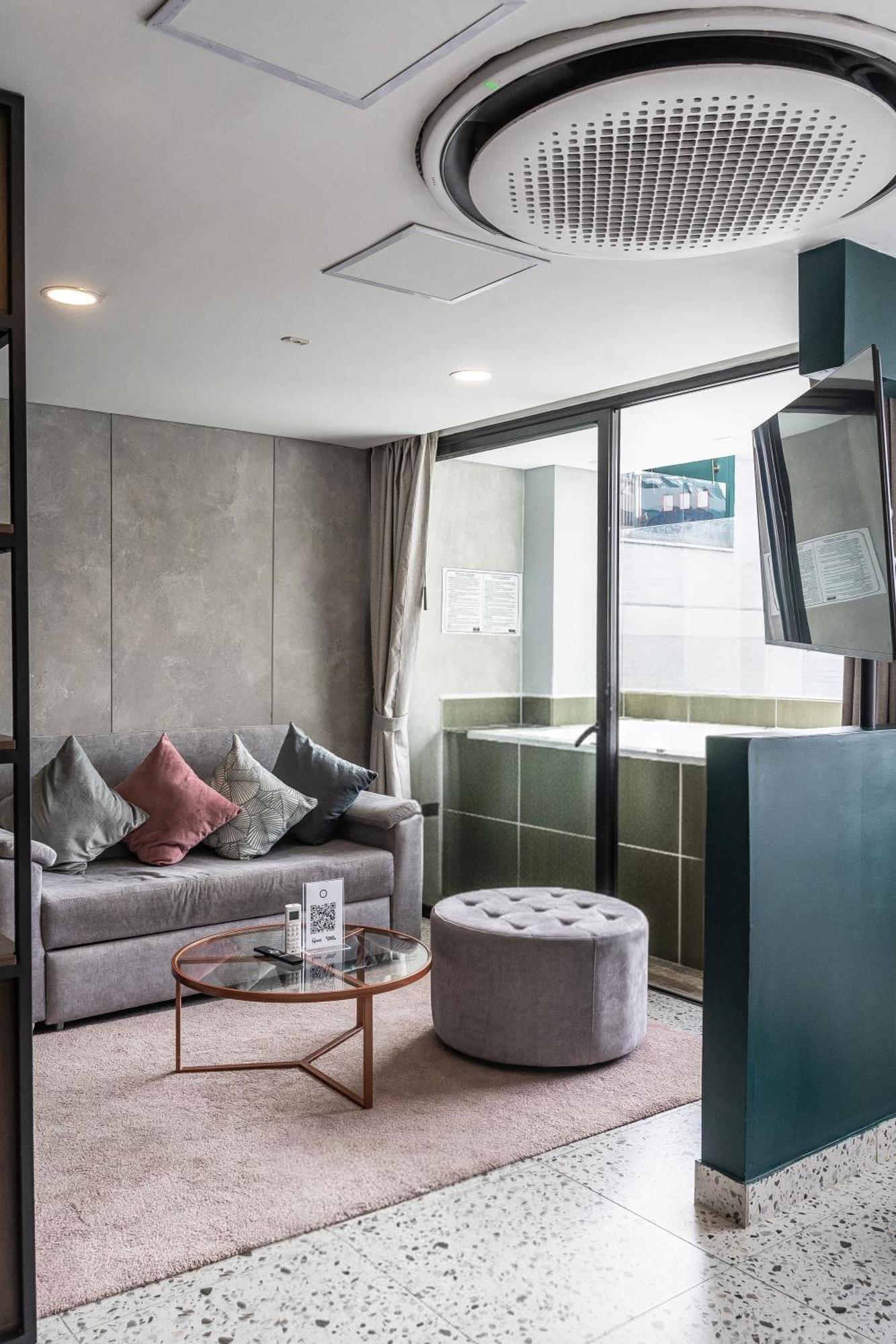 Junior Suite with Hot Tub