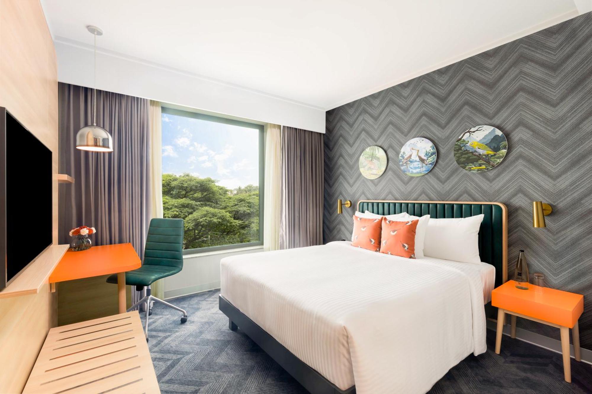 Superior Queen Suite Room with 10% off on SPA, 1+1 on IMFL at Flamingo