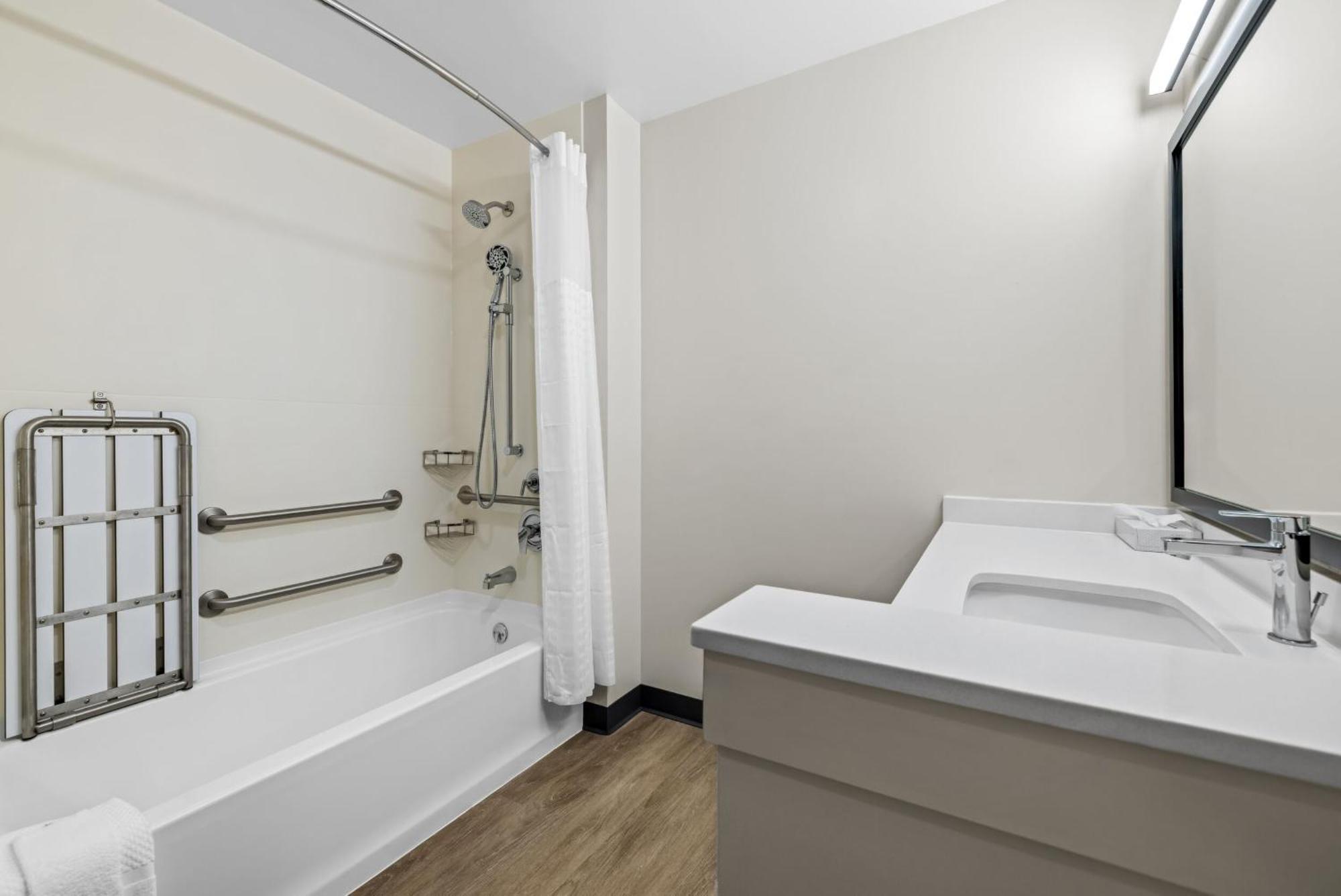 Accessible Suite Two Queen Beds Nonsmoking