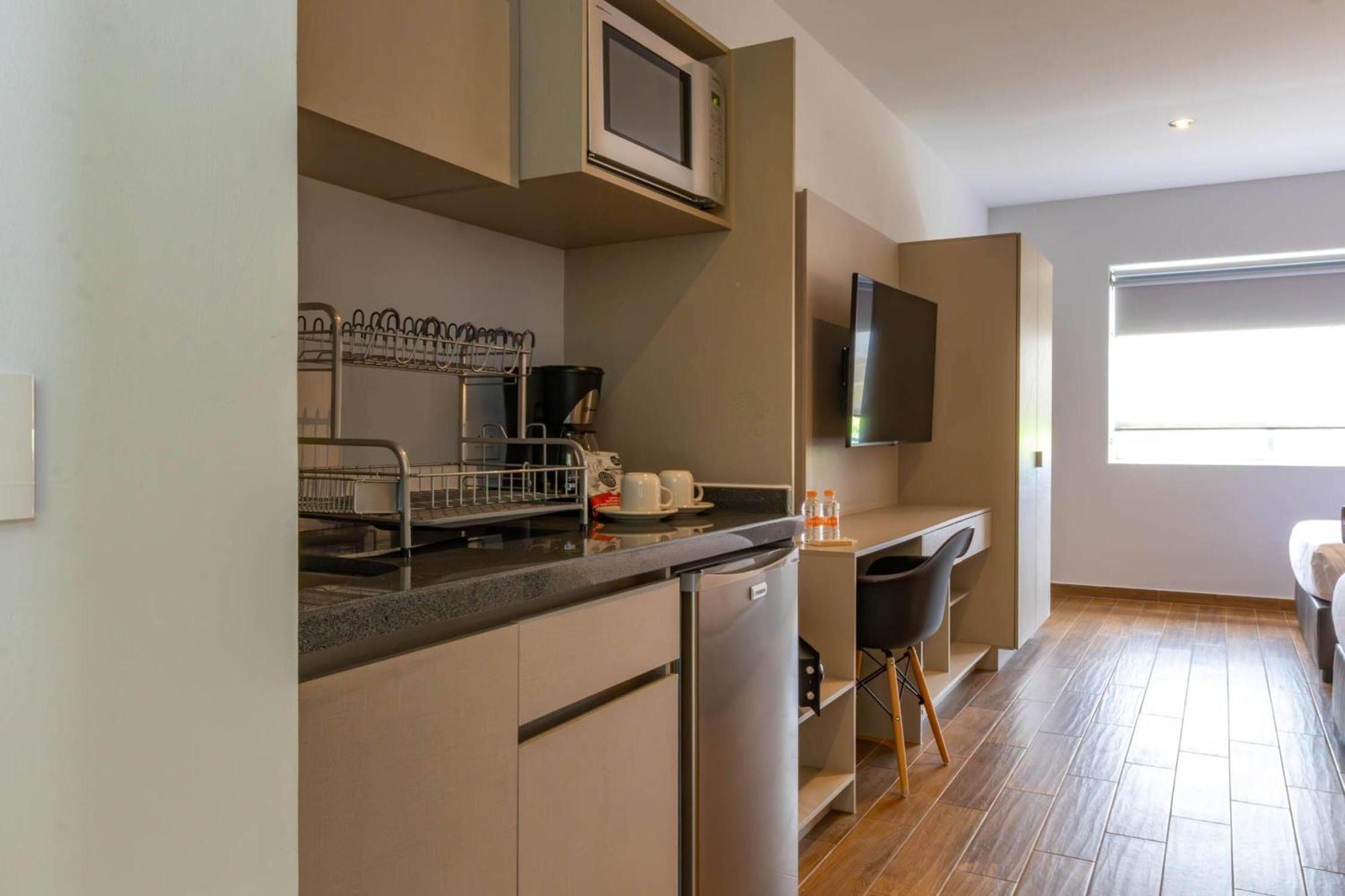 Family Double Suite with Balcony - Non-Smoking