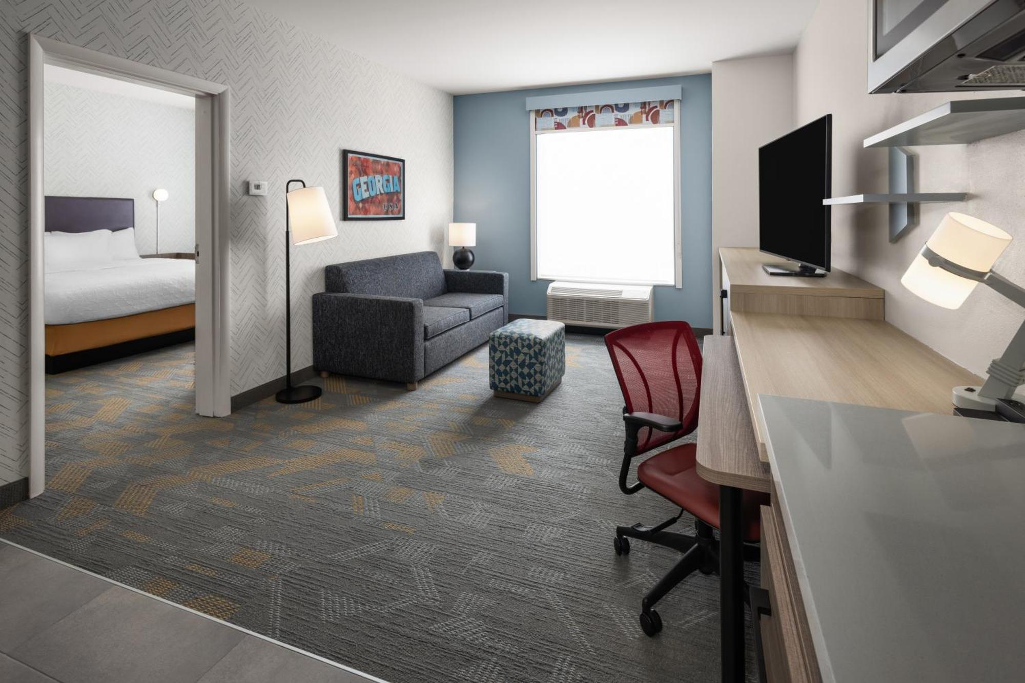 One-Bedroom King Suite
