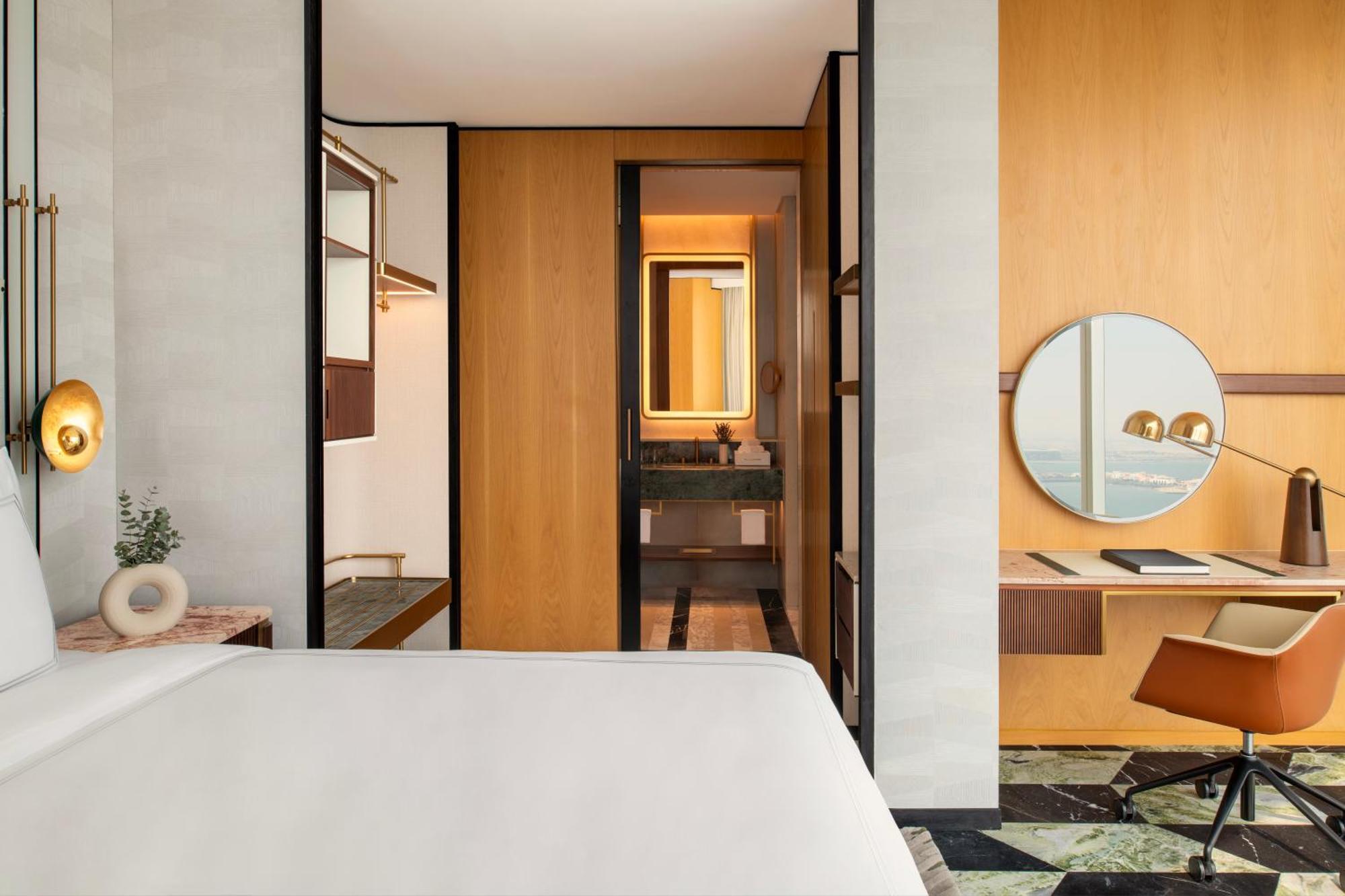 One-Bedroom Signature Apartment with Direct Sea View