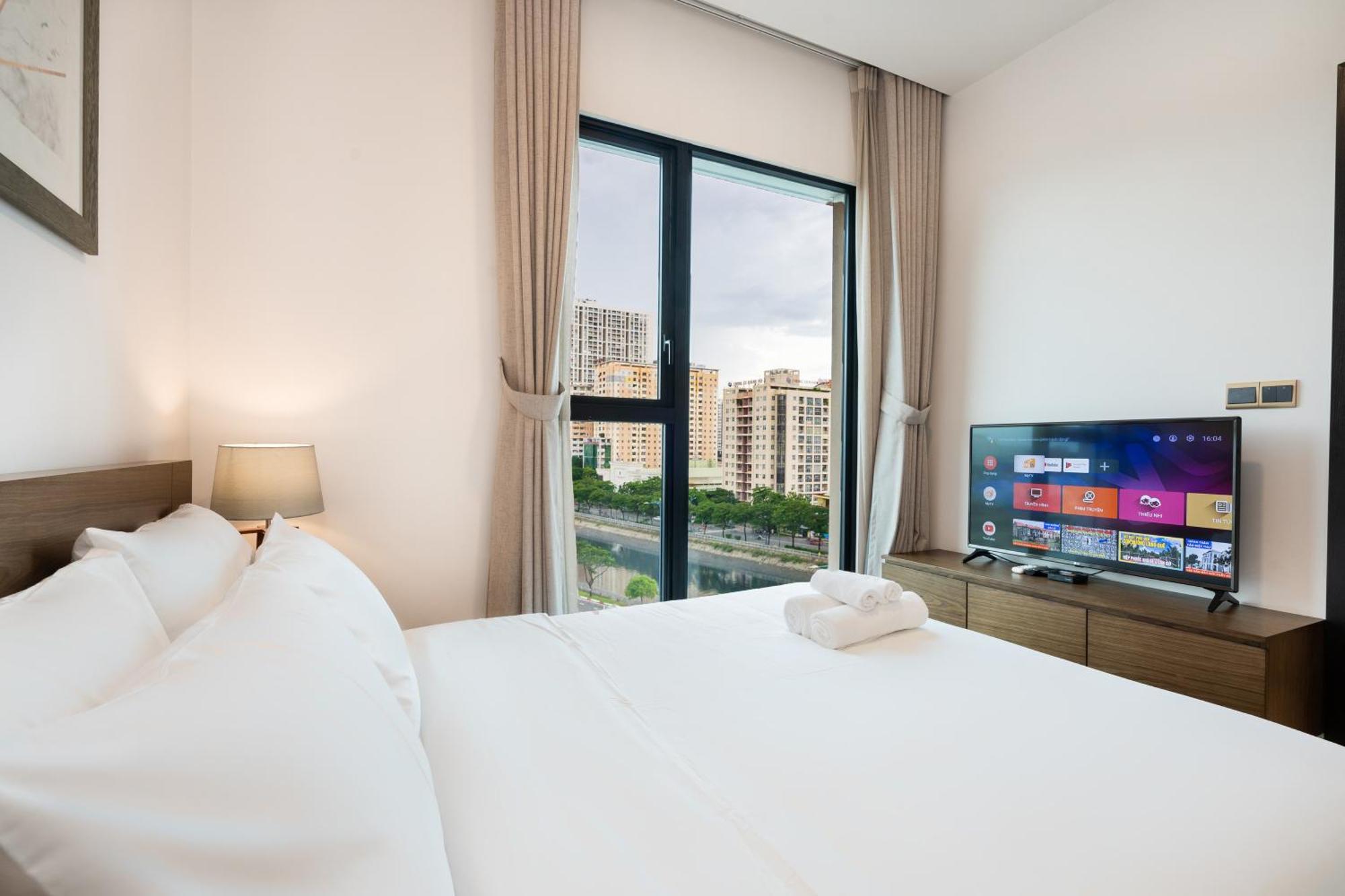 Two-Bedroom Apartment with Balcony