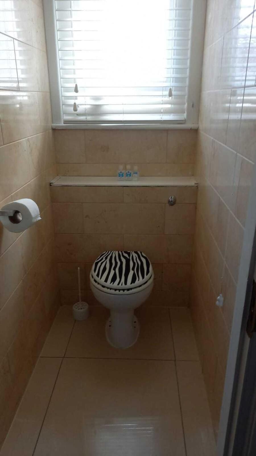 Double or Twin Room with Private Bathroom