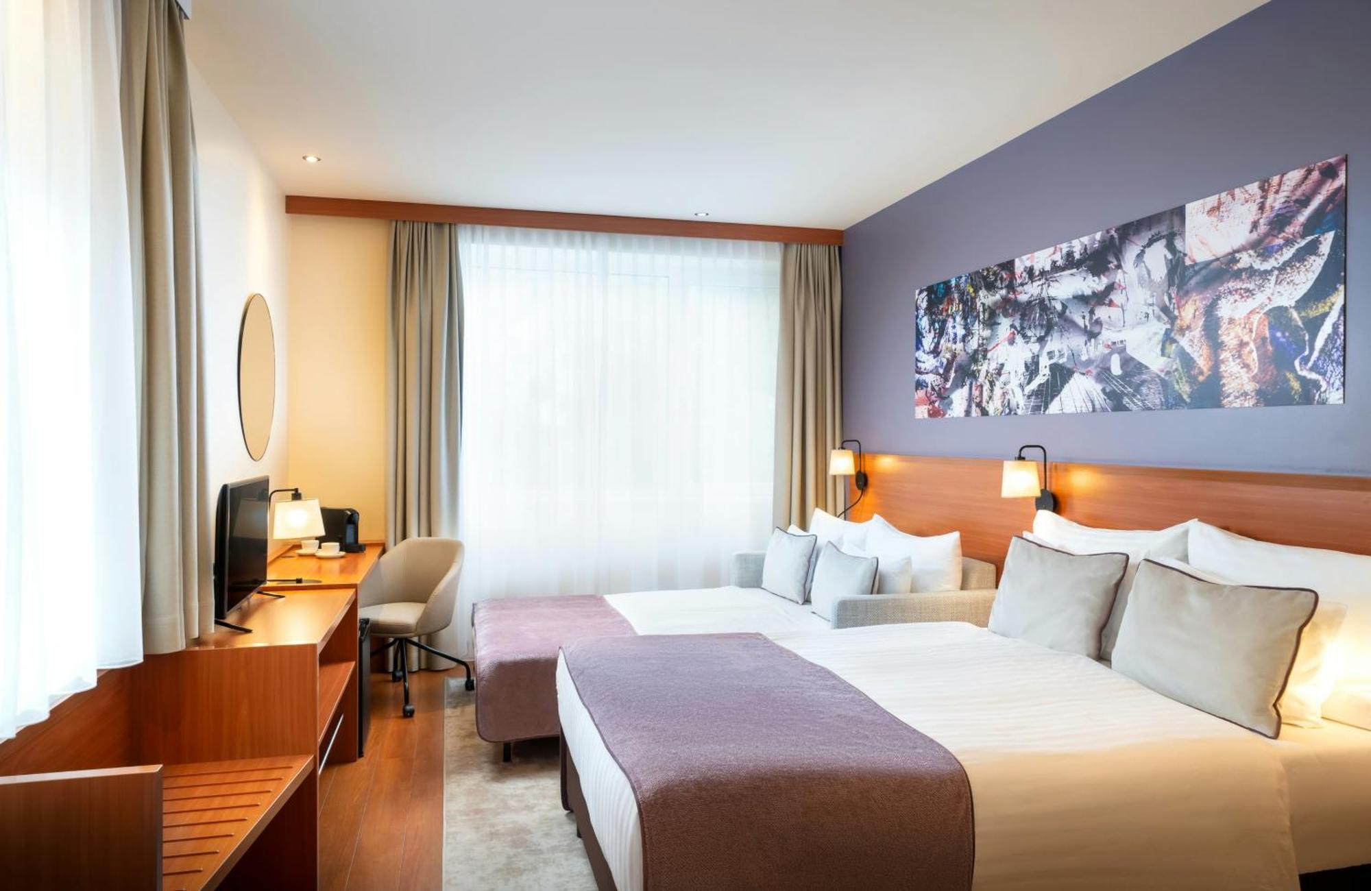 Superior Triple Room