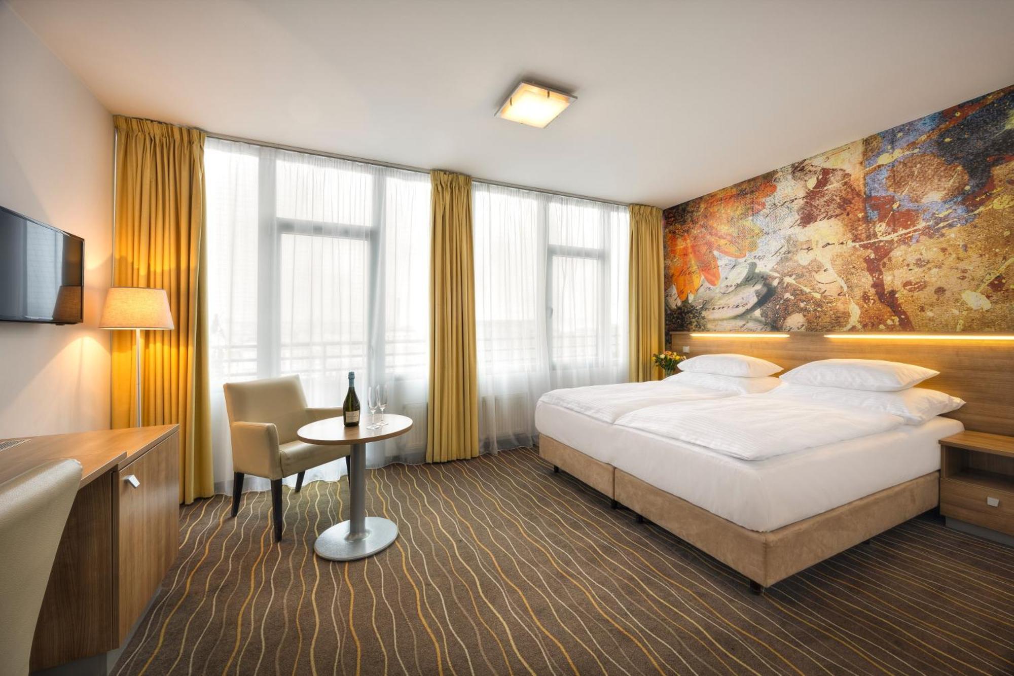 Standard Double Room,1746822017:JPEG