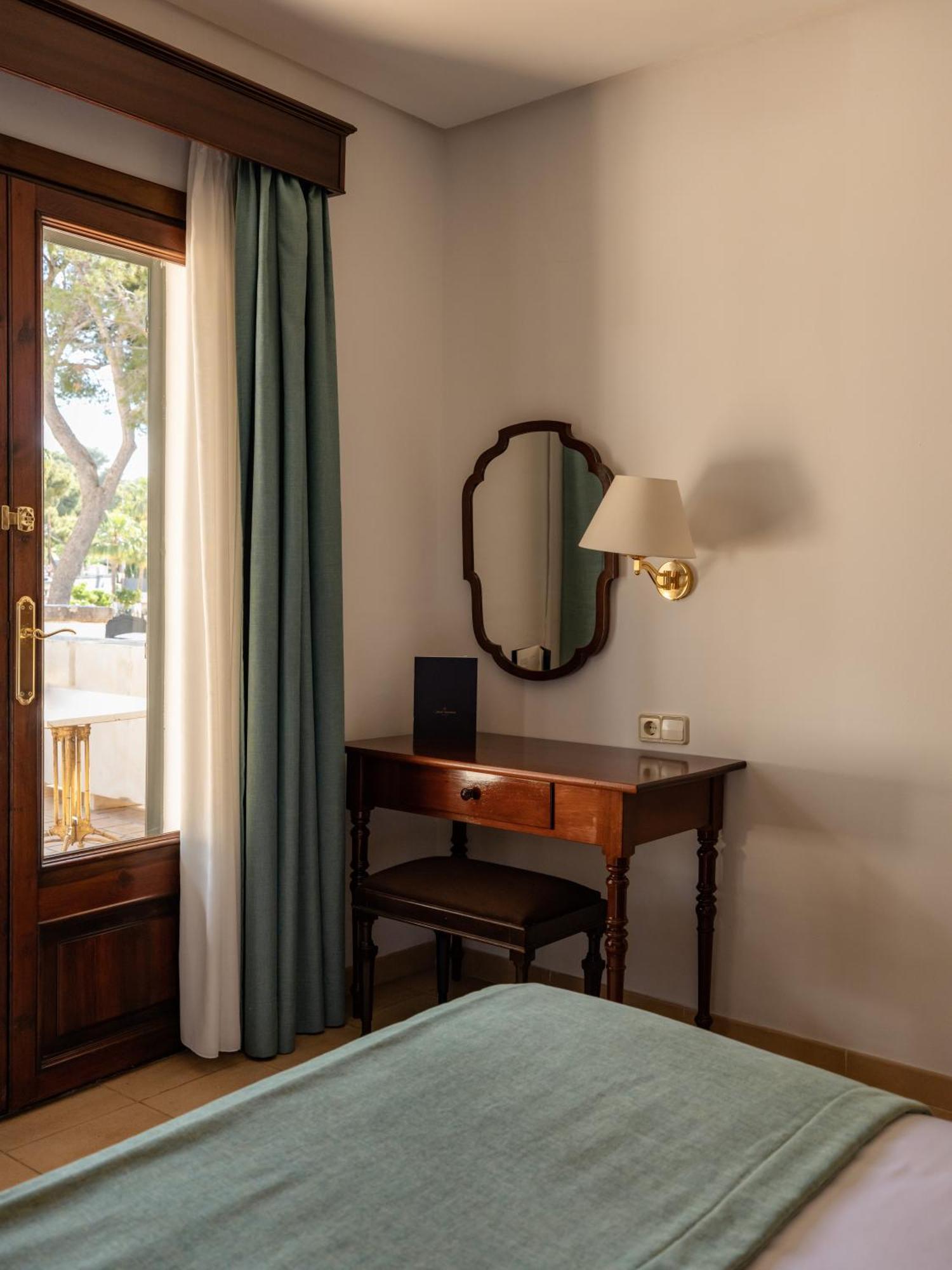 Double Room,1746829664:JPEG