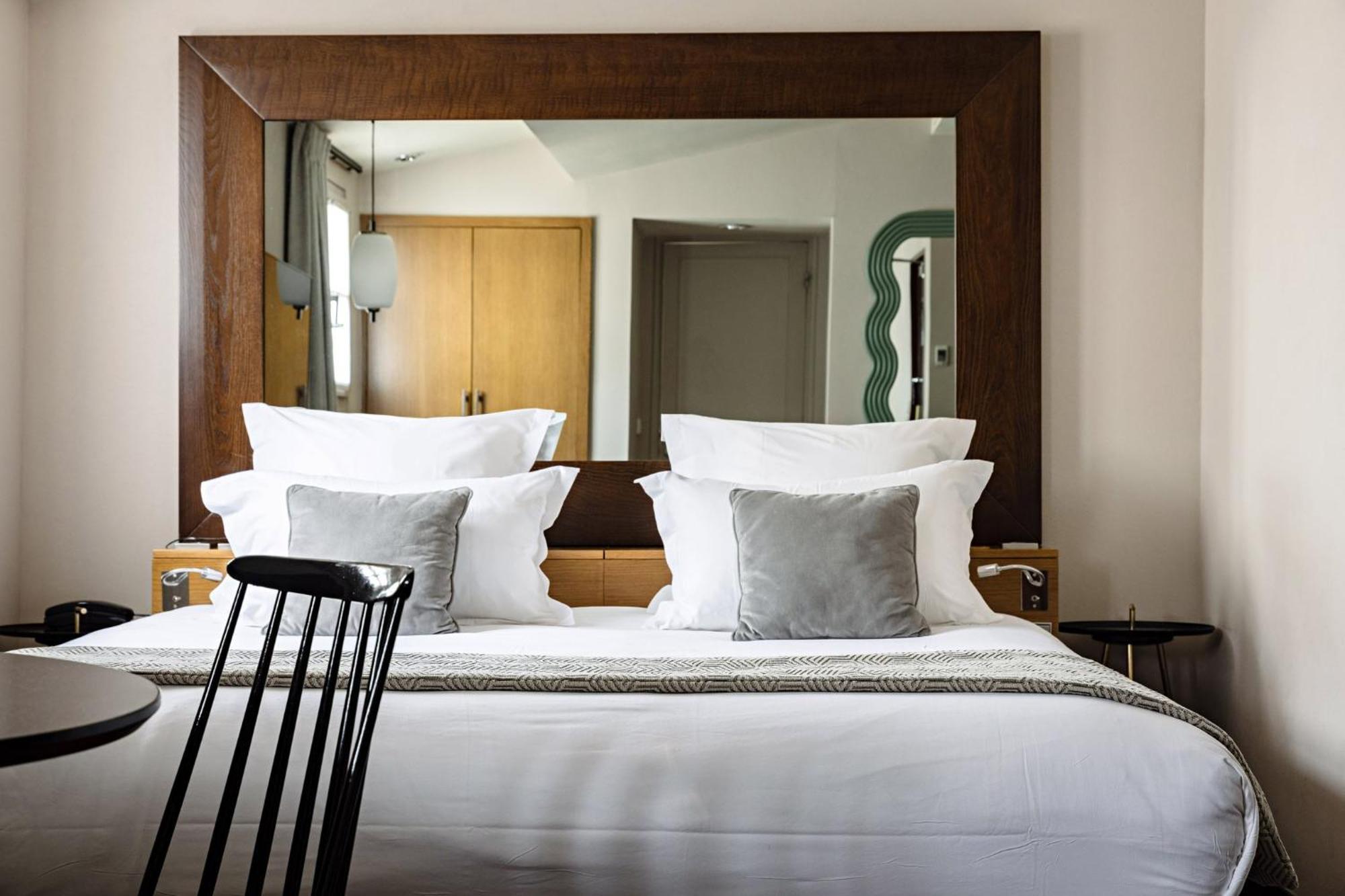 Premium King Room with Sofa Bed