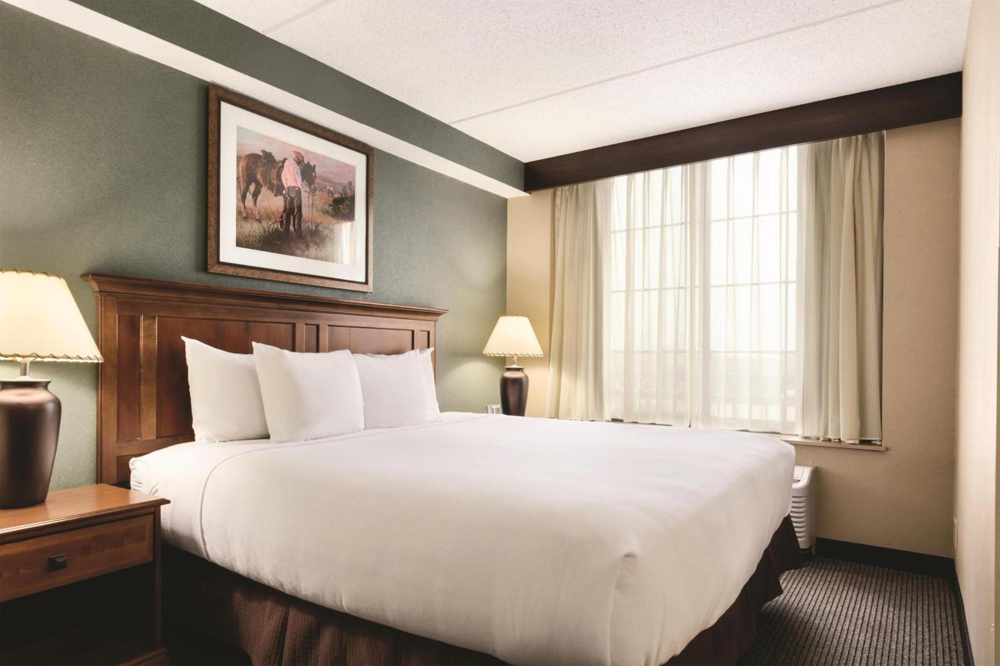 King Room with Sofa Bed - High Floor
