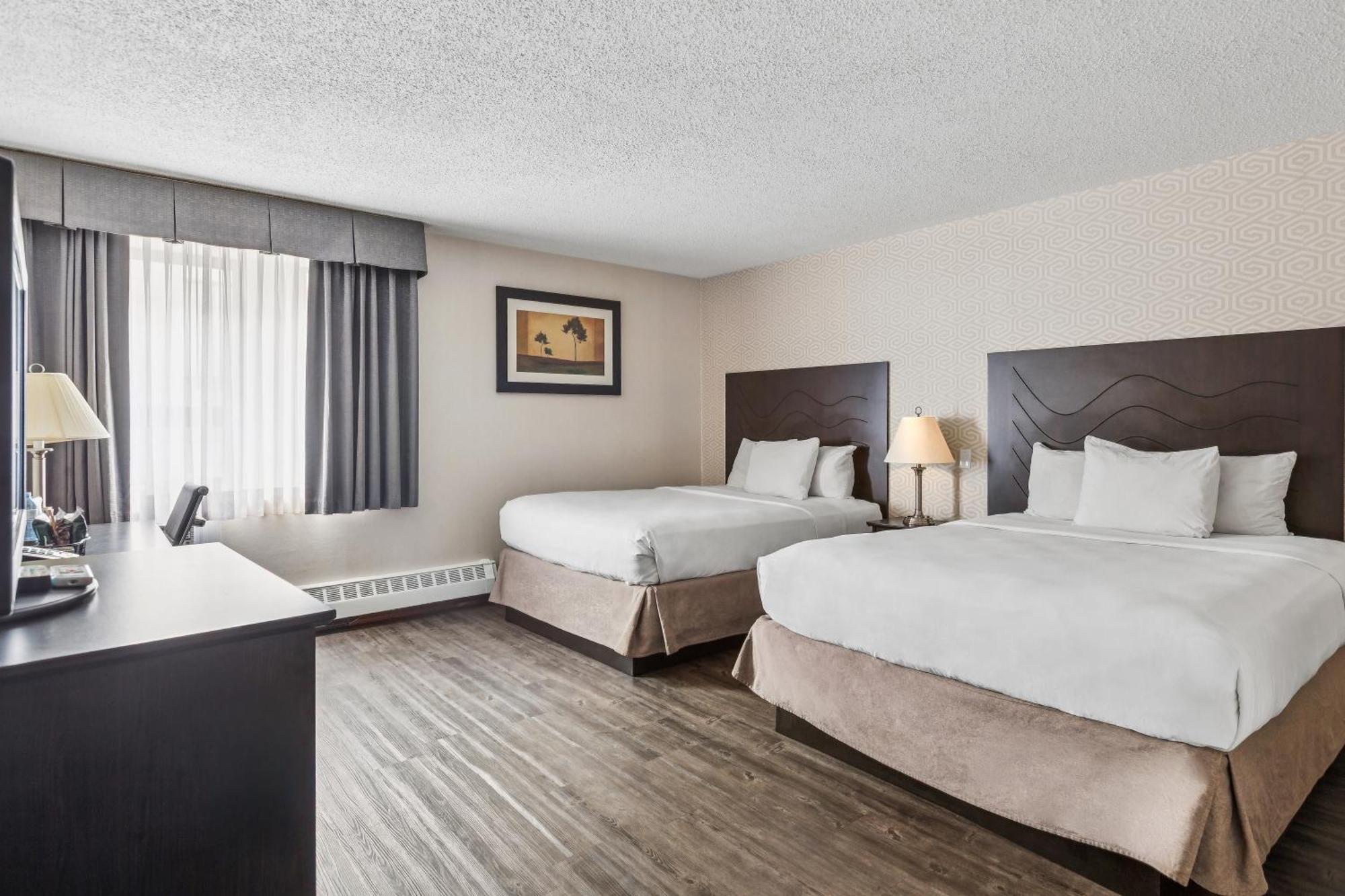 Standard Room, 2 Queen Beds - Pet-Friendly/Non-Smoking