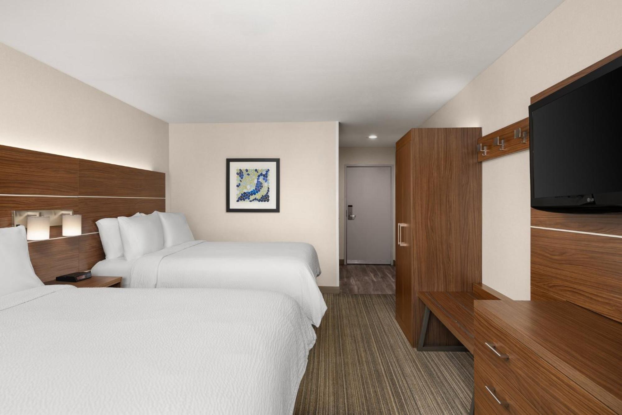 Habitación Doble Estándar con 2 camas grandes