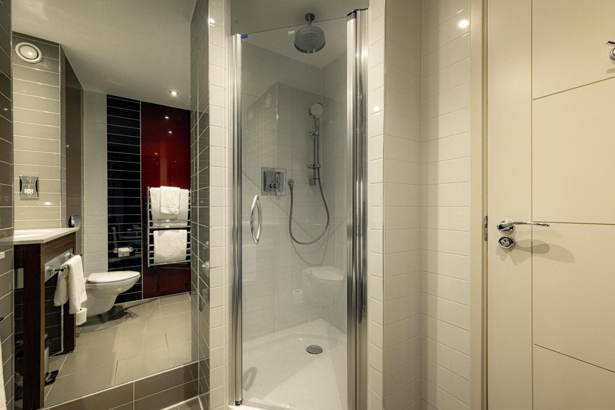 Tweepersoonskamer met 2 Aparte Bedden