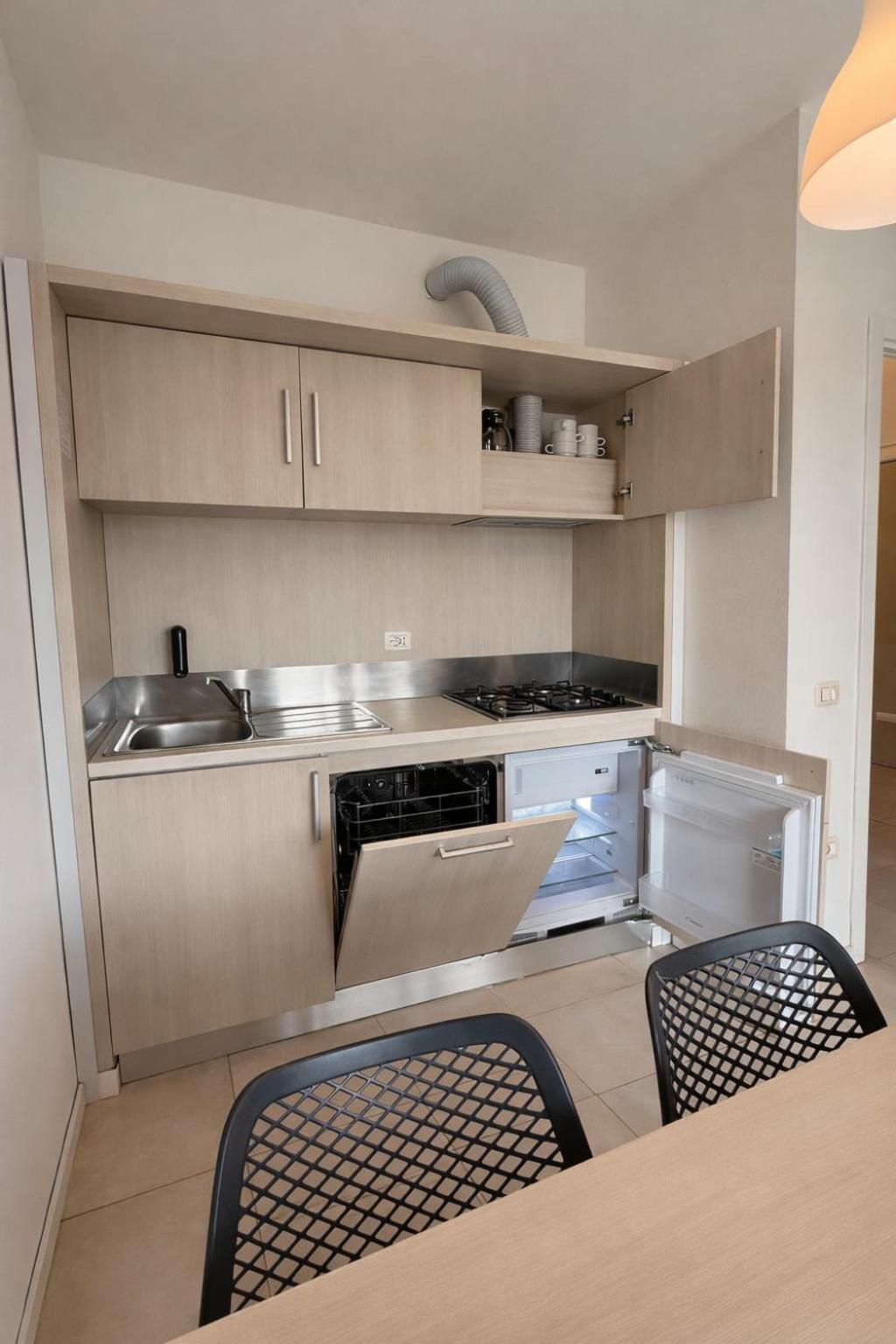 Basic Two-Bedroom Apartment (4 Adults)