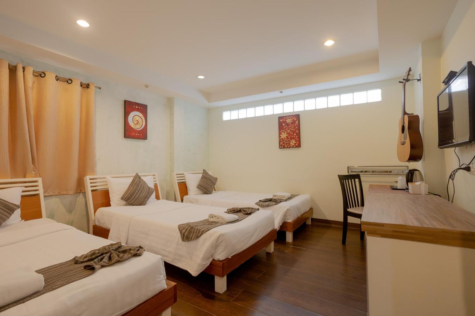 Studio Extra Room