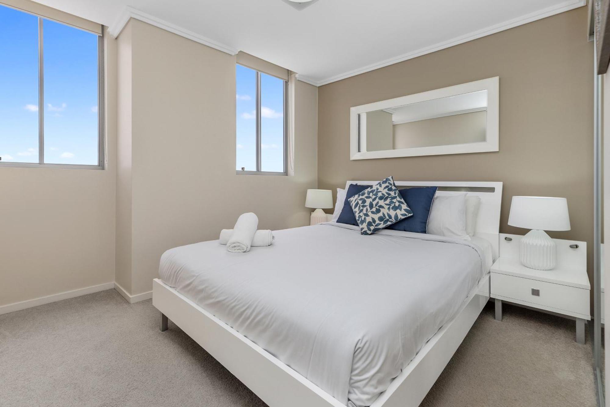Three-Bedroom Sub Penthouse