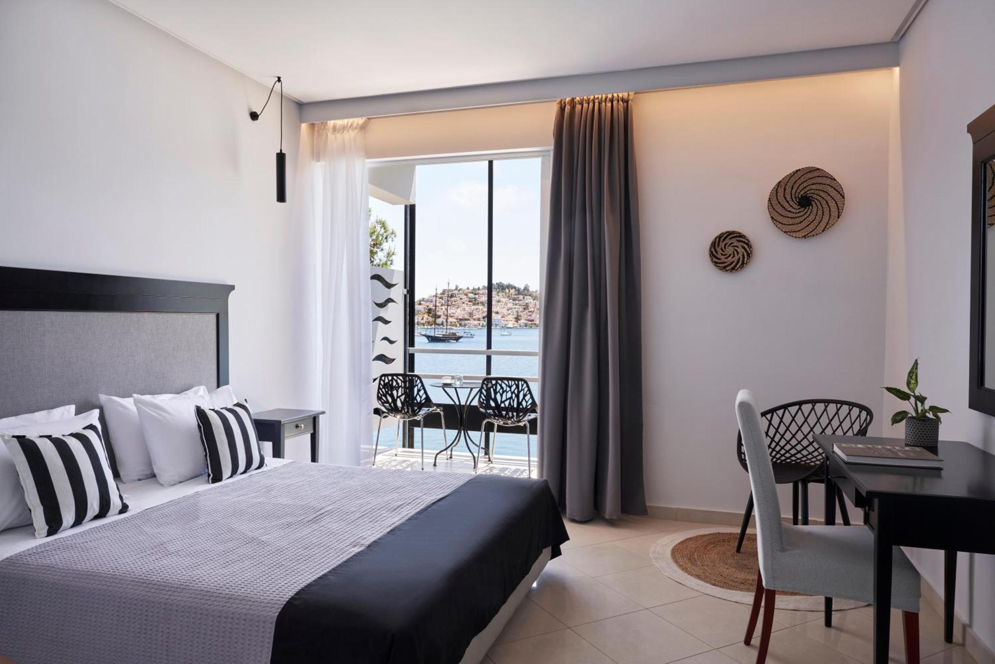 Superior Tweepersoonskamer met Uitzicht op Zee en Poros