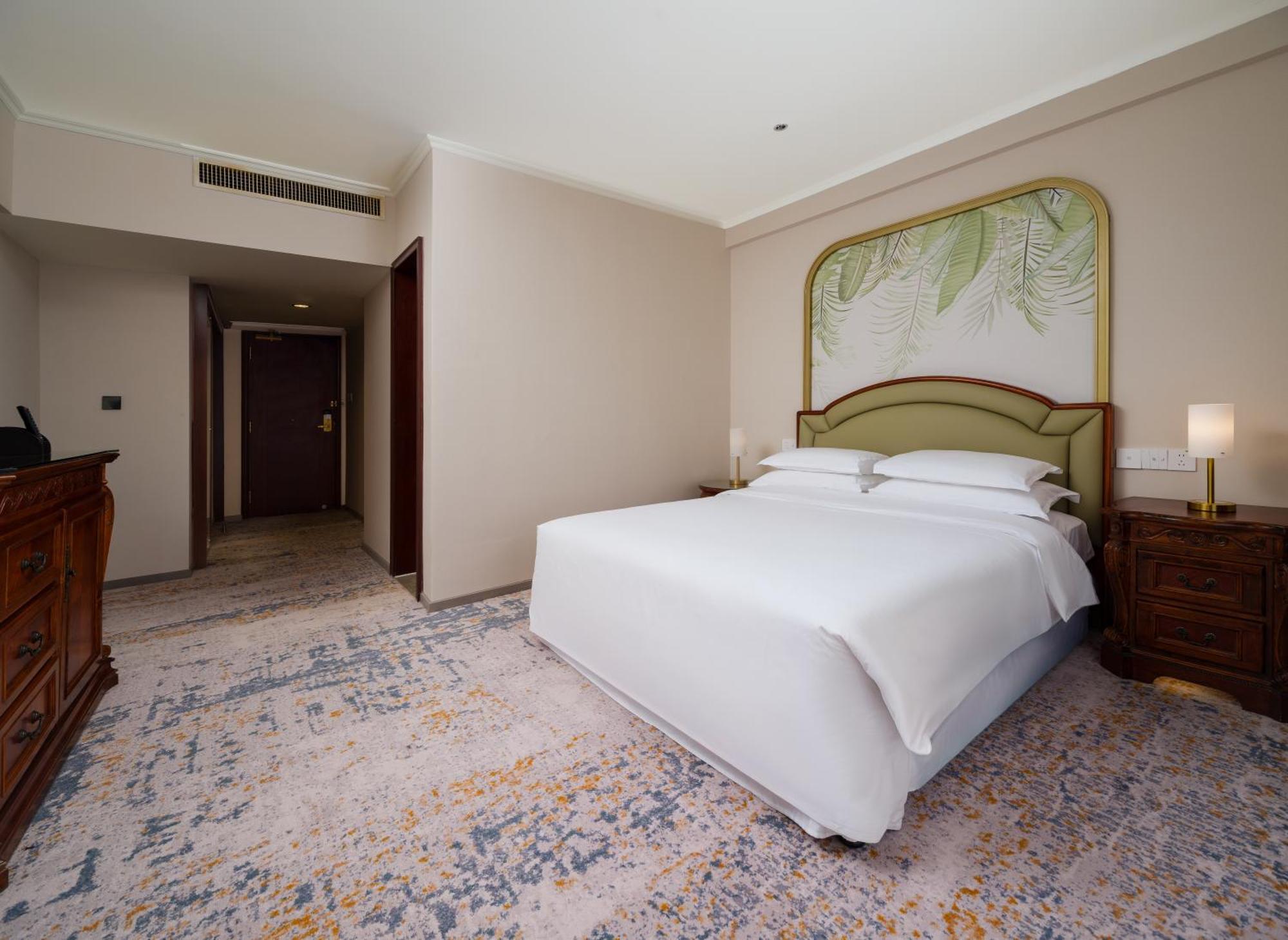 Classic Double Room