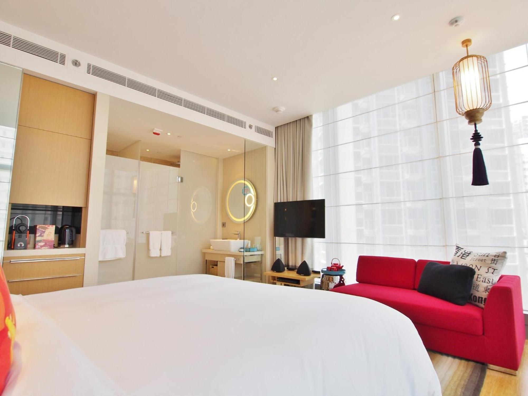 Premium King Room Disability Access