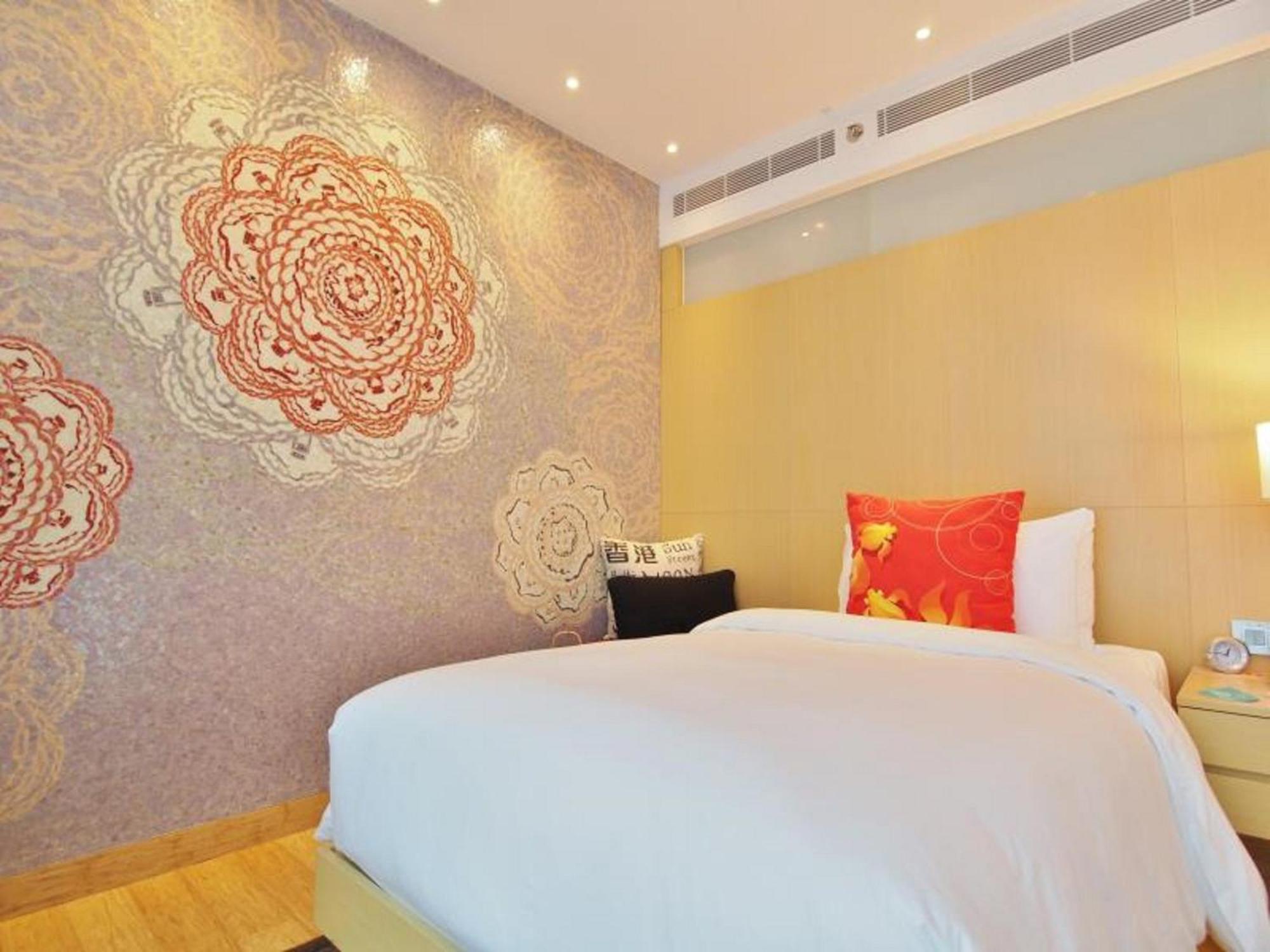 Standard Room Two Single Beds