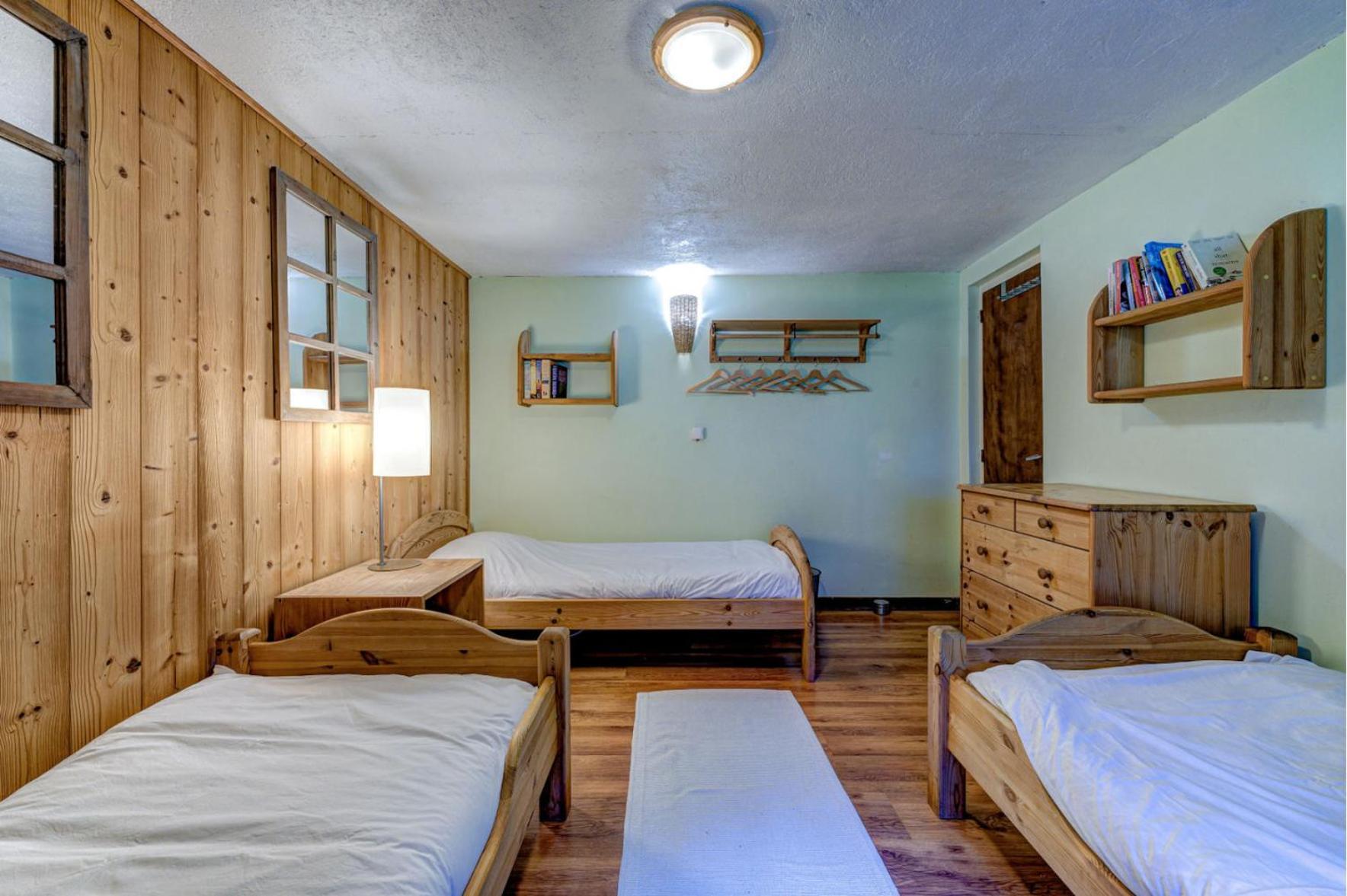 Comfort Triple Room