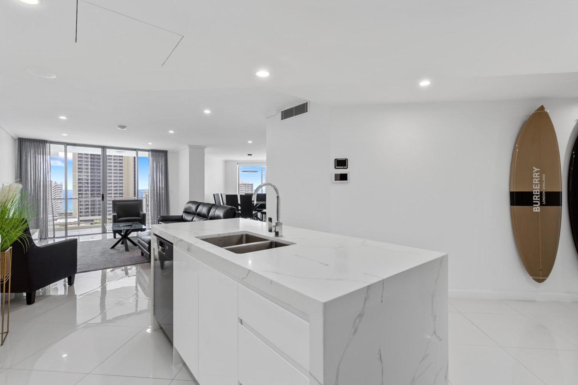 3 Bedroom Deluxe Sub Penthouse