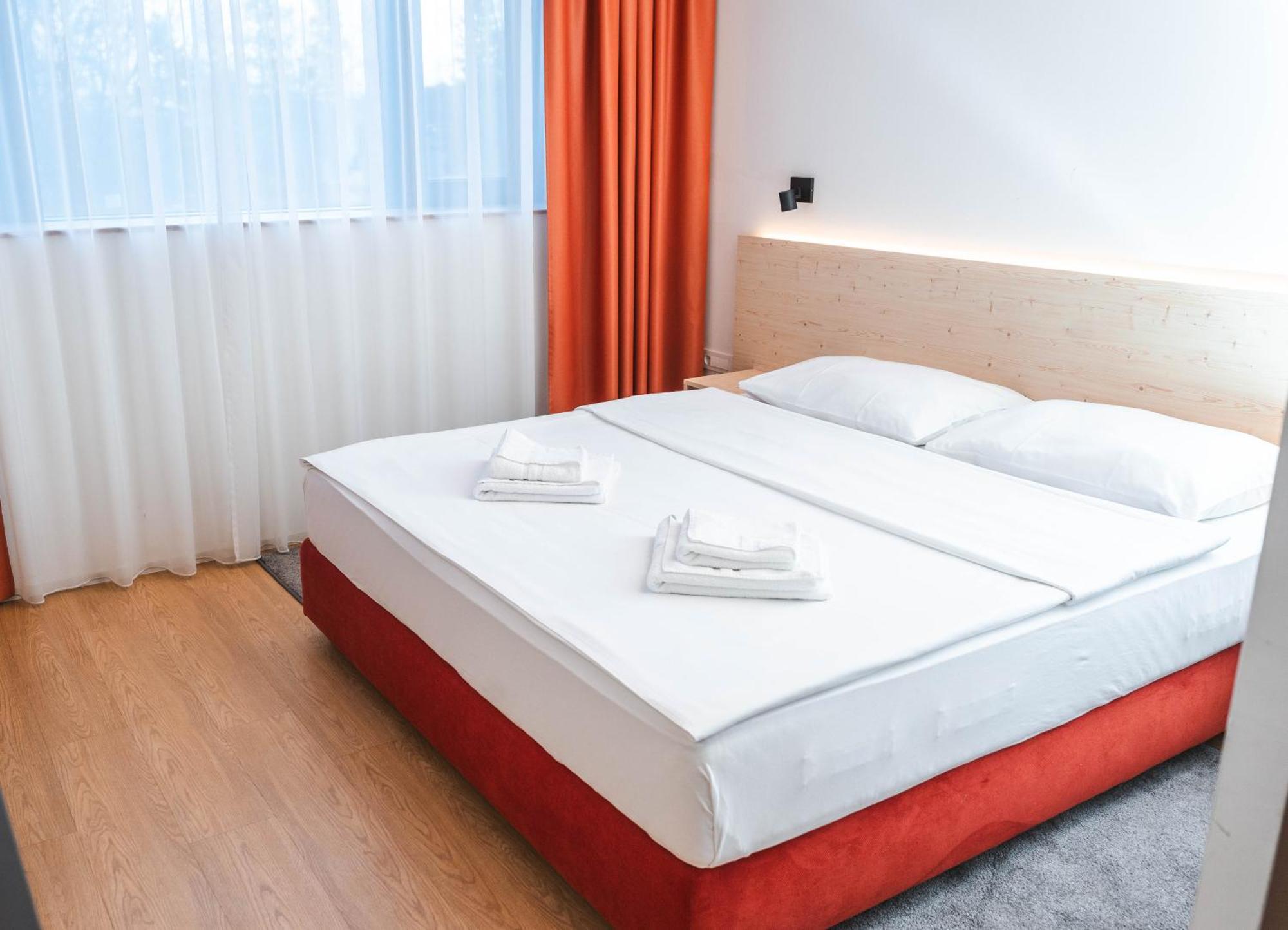 Double Room,1746927587:JPEG