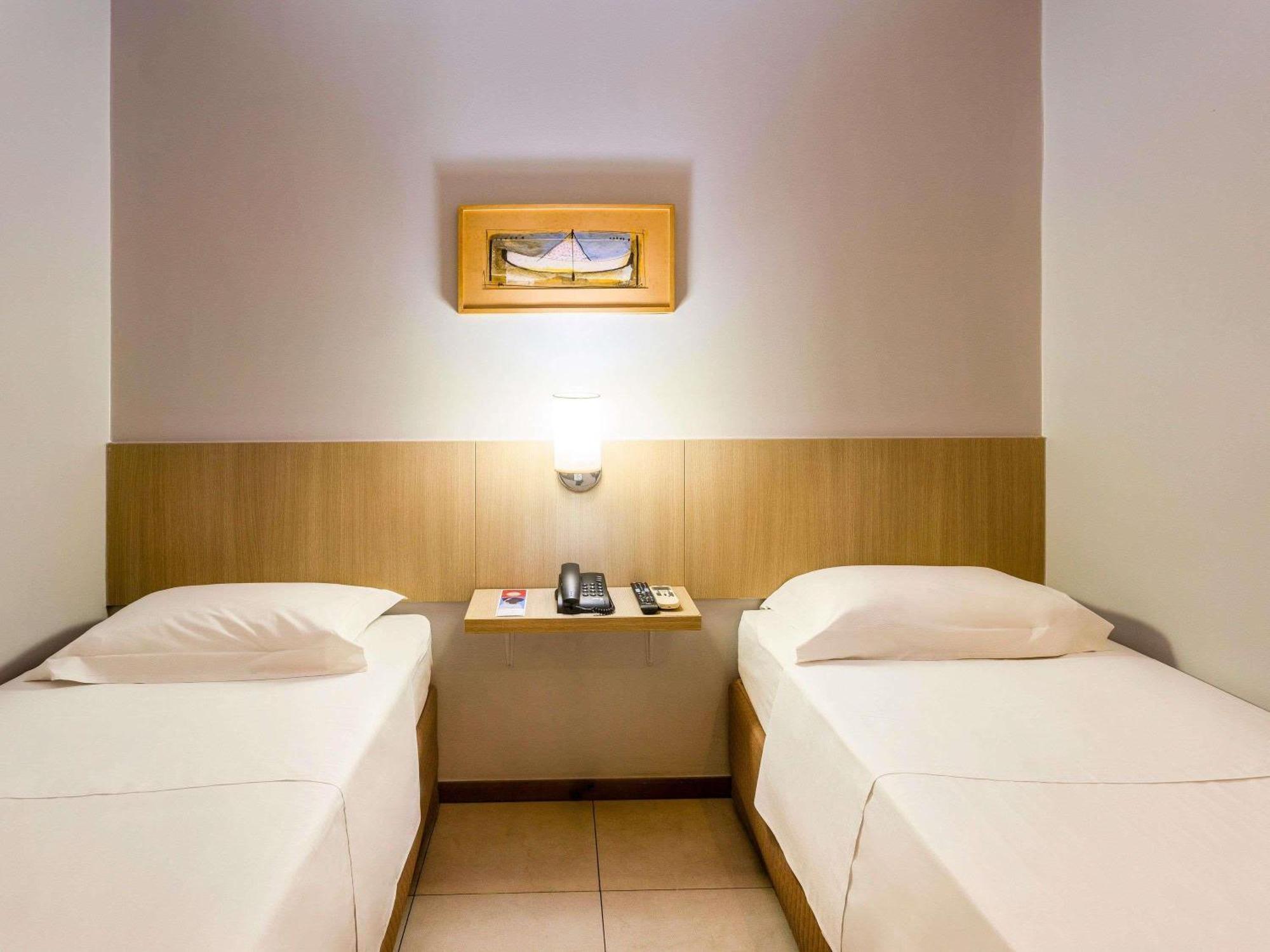 Standard Room with Two Single Beds