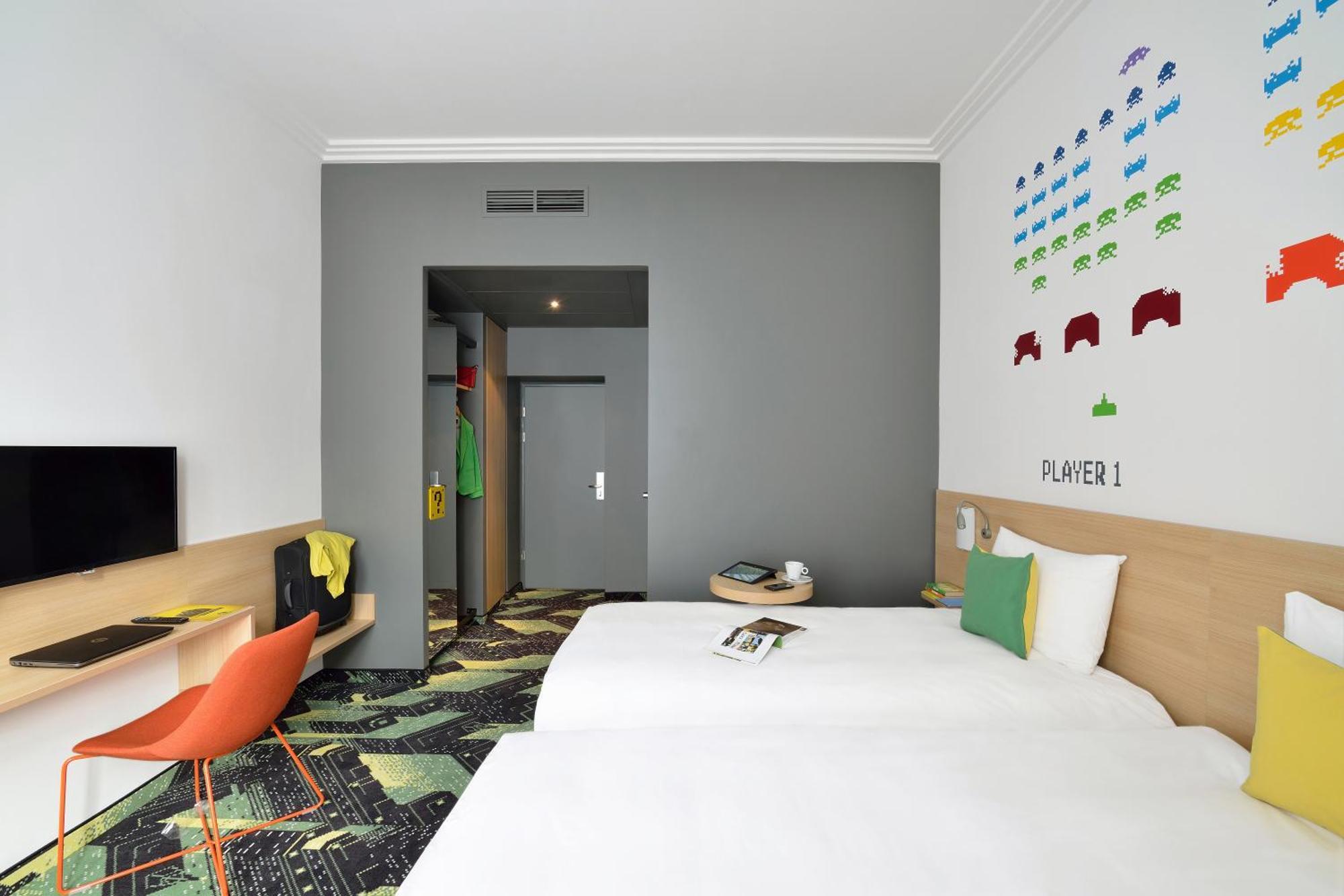 Design Room 2 Single Beds,308616325:JPEG