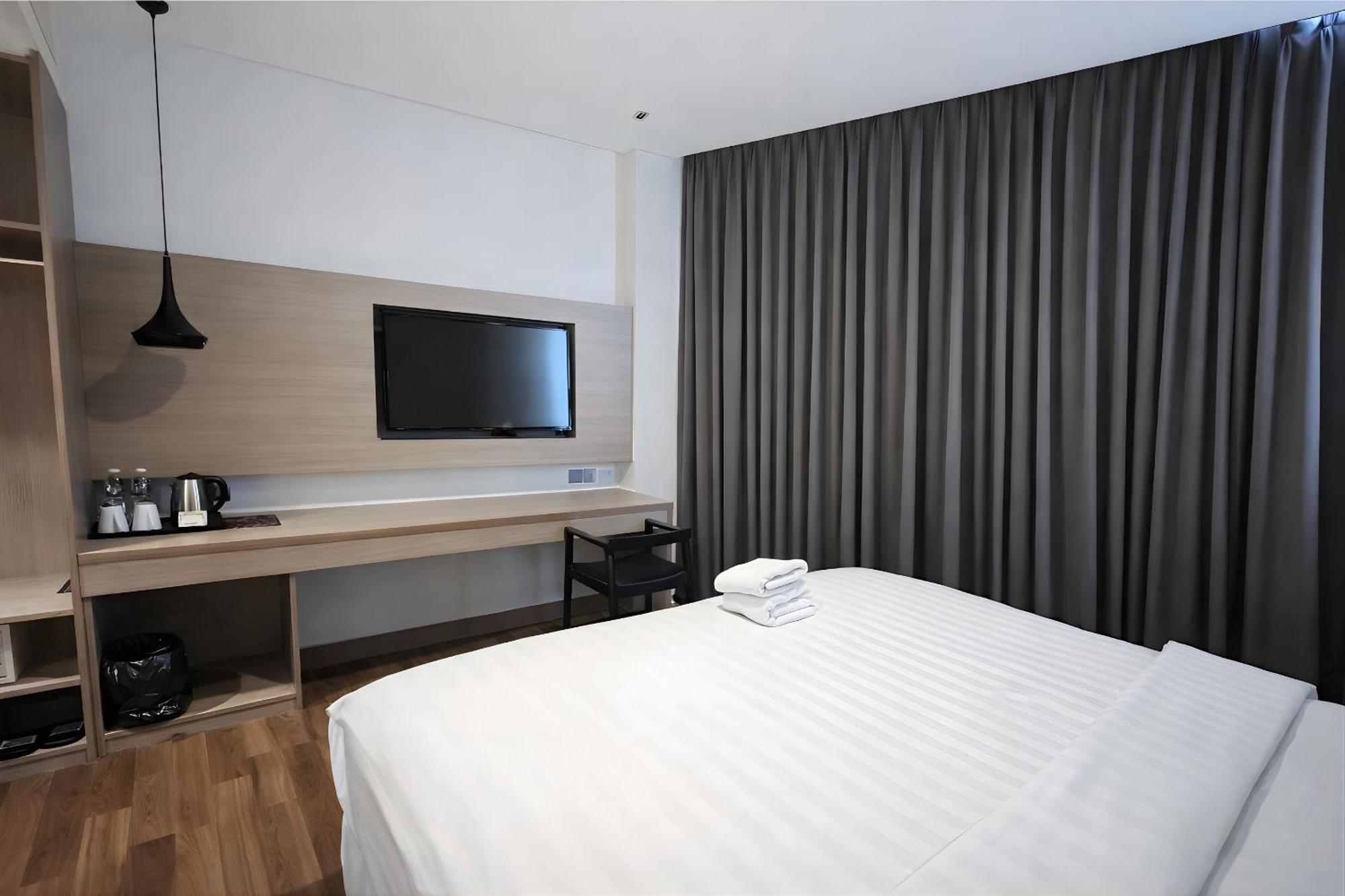 Superior Double Room,1747023390:JPEG