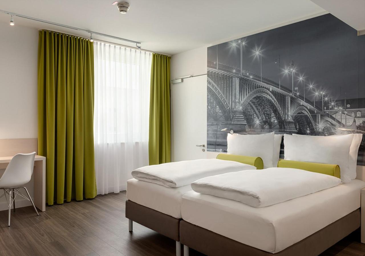 Standard Accessible Room