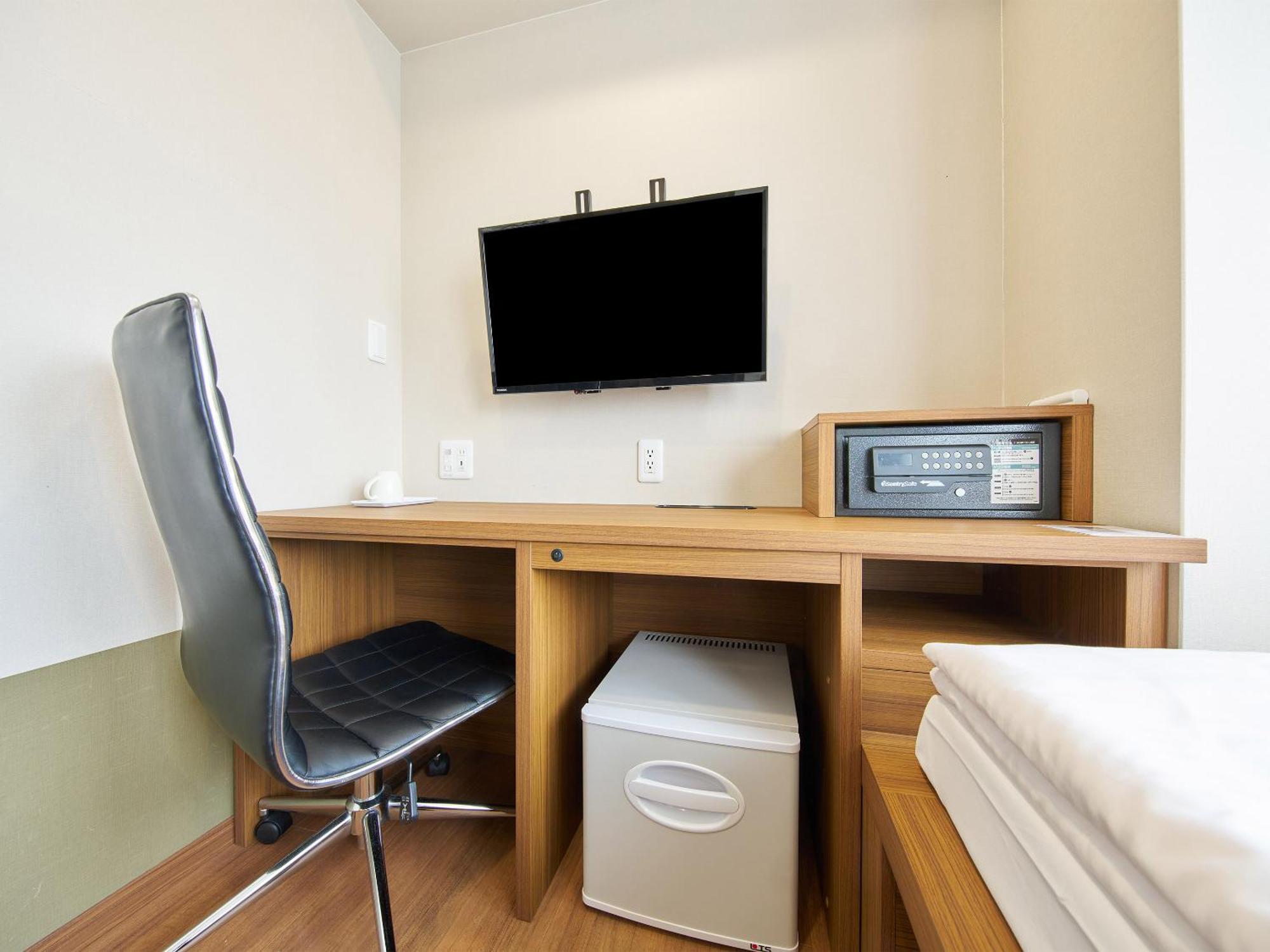 Single Room with Bath