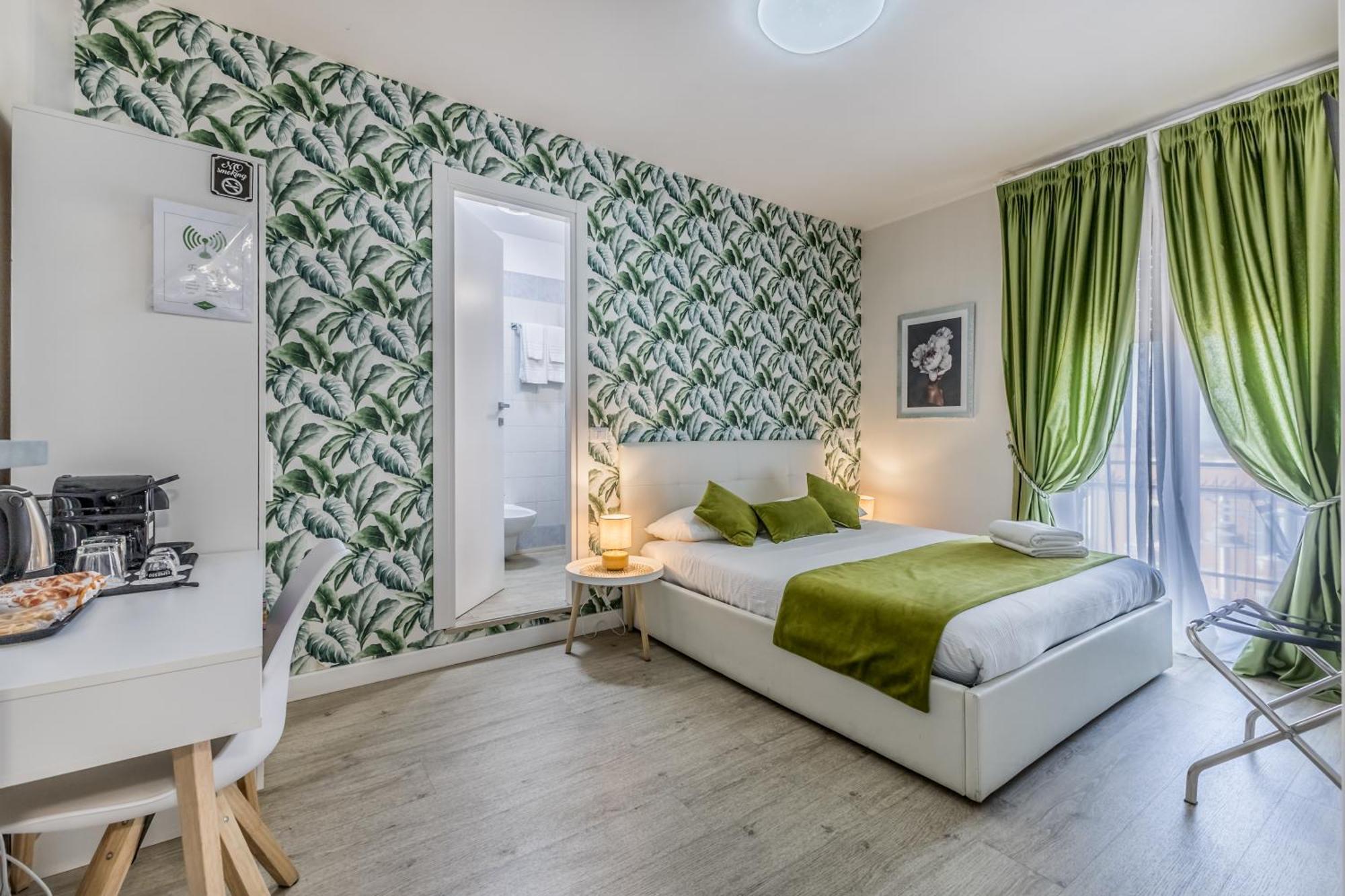 Large Double Room