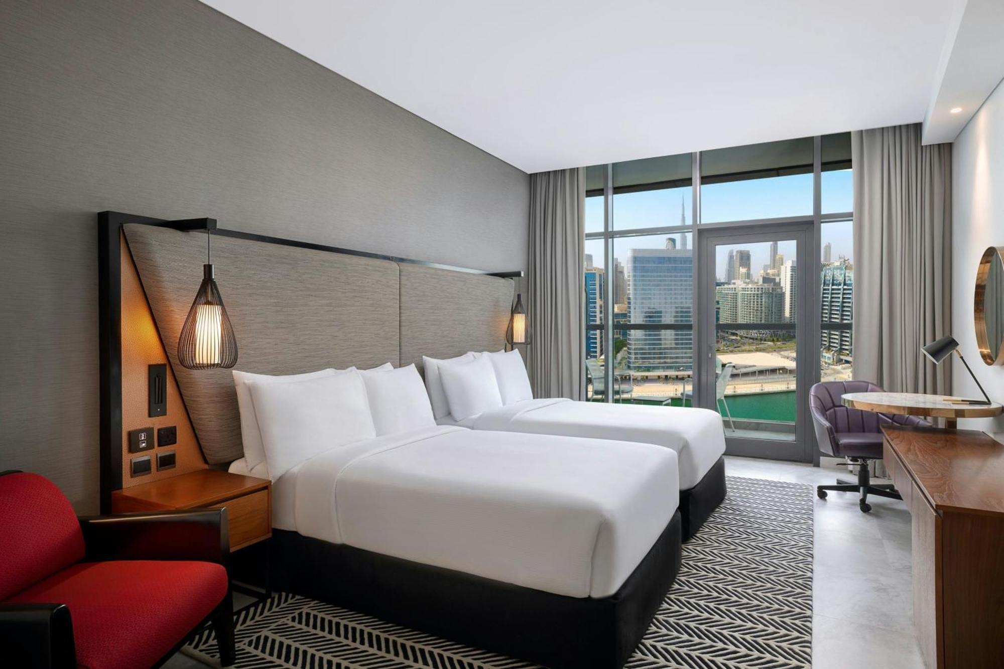 Superior Twin Room with Balcony and Waterfront View