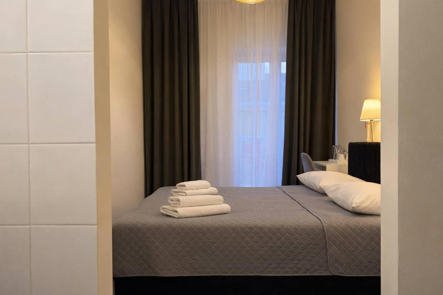 Double Room,1747723766:JPEG